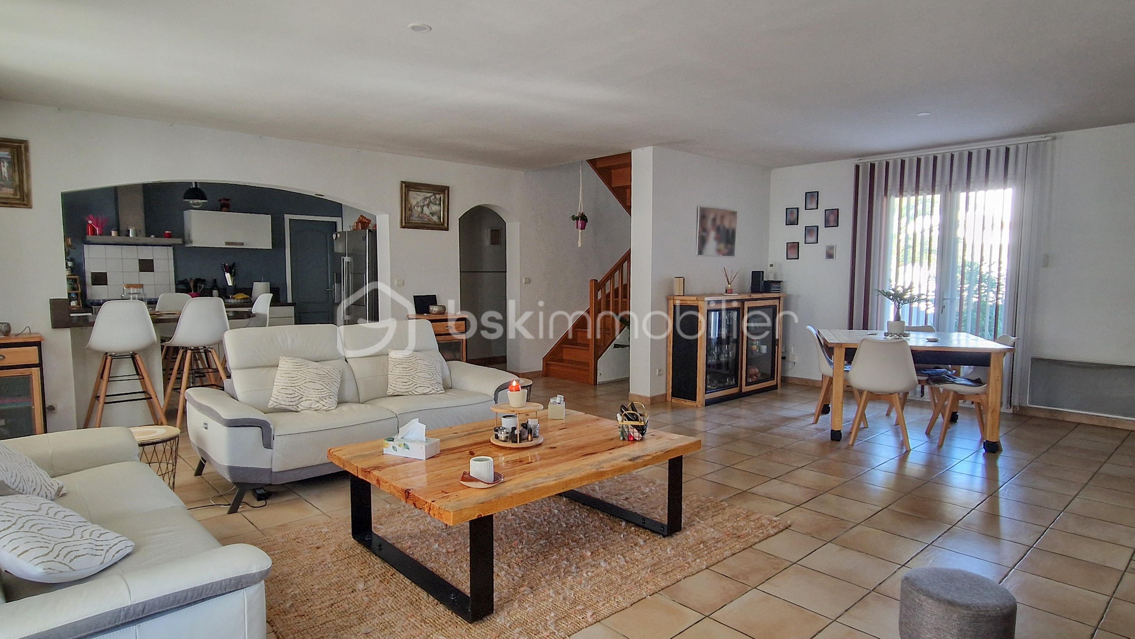 Maison traditionnelle de 155 m² - 20241102_142340-2.jpg
