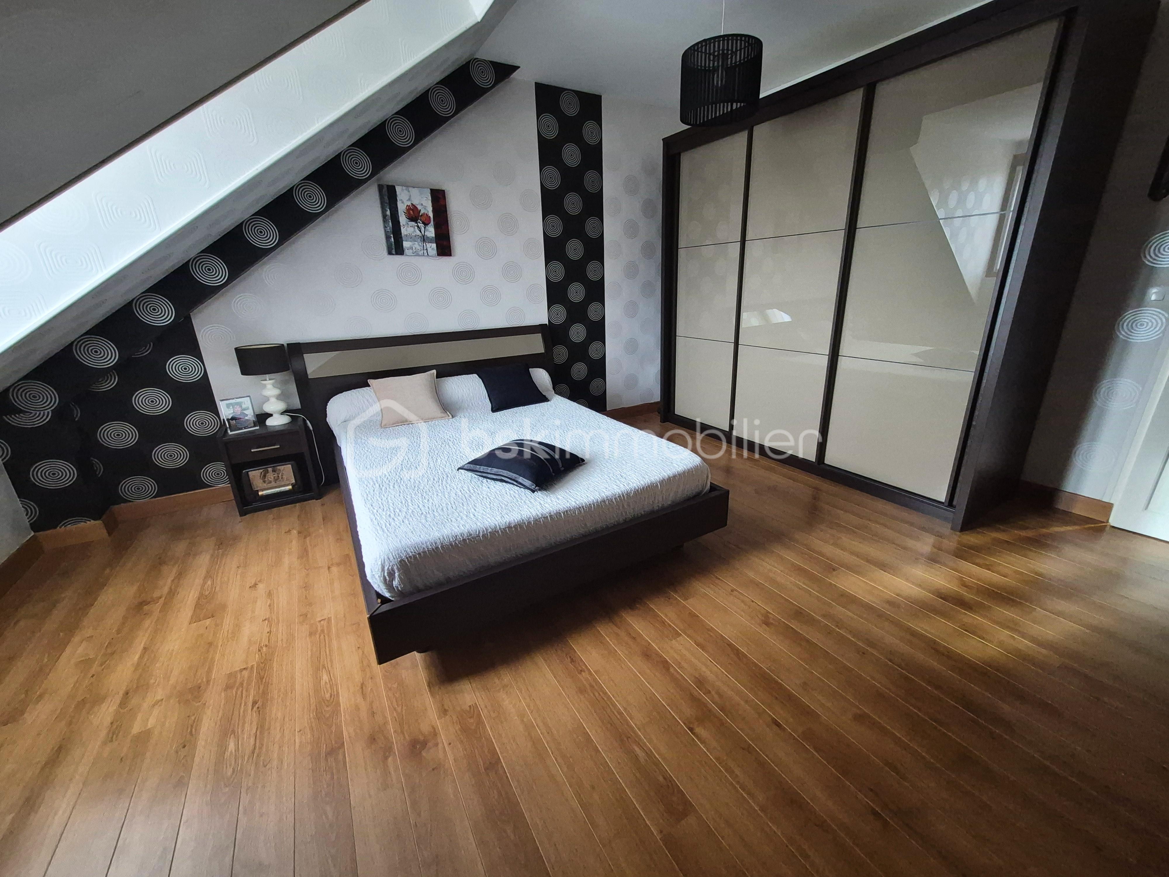 Maison traditionnelle de 130 m² - lv_0_20260114145922.jpg