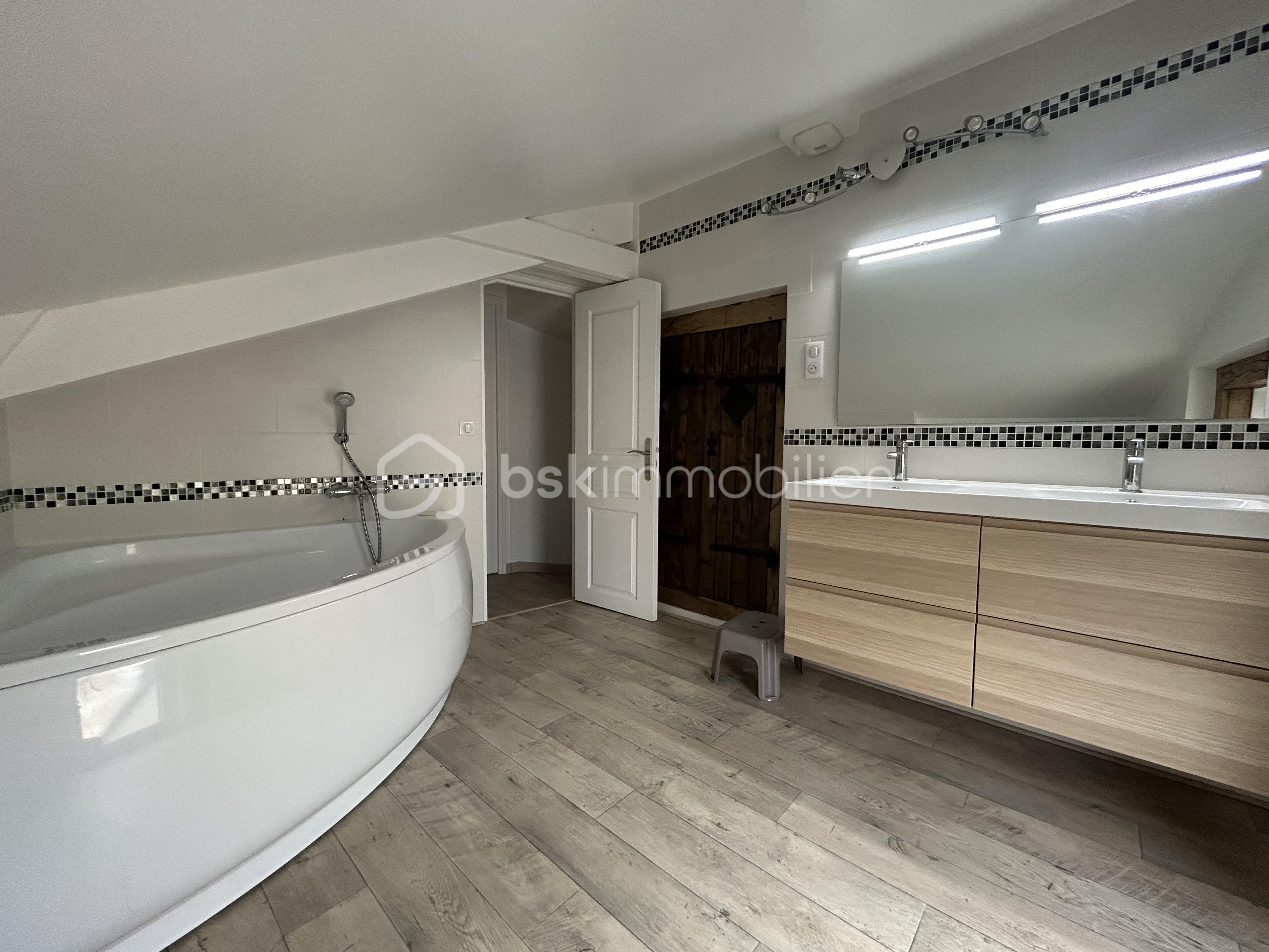 Maison de 118 m² - SDB.jpeg