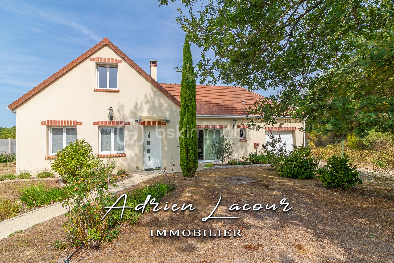 Maison 6 pièces 130 m² · à Pruniers-en-Sologne · 130 m² · 242 000 €