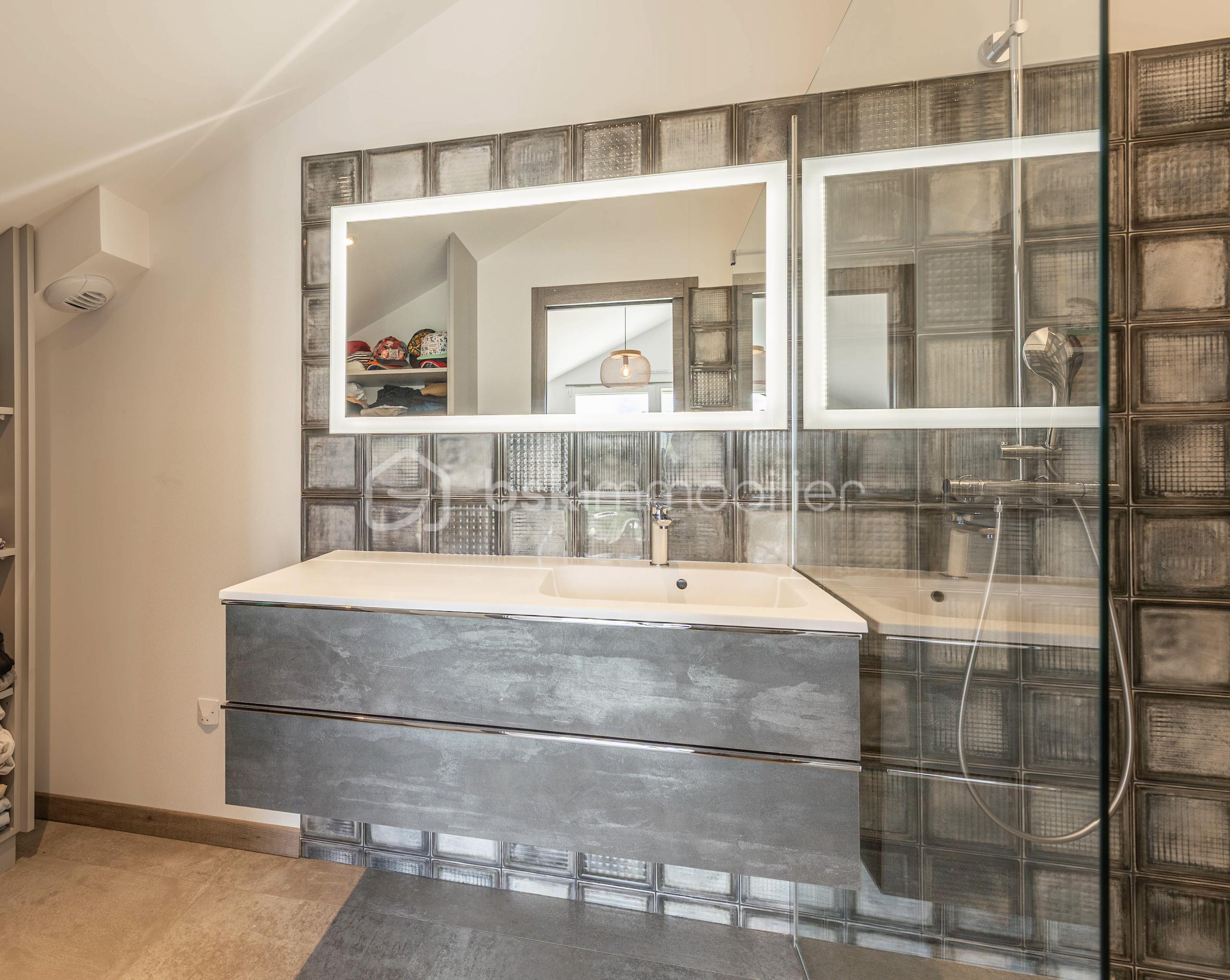 Maison d architecte de 269 m² - Capture d’écran 2025-12-26 à 09.13.11.png