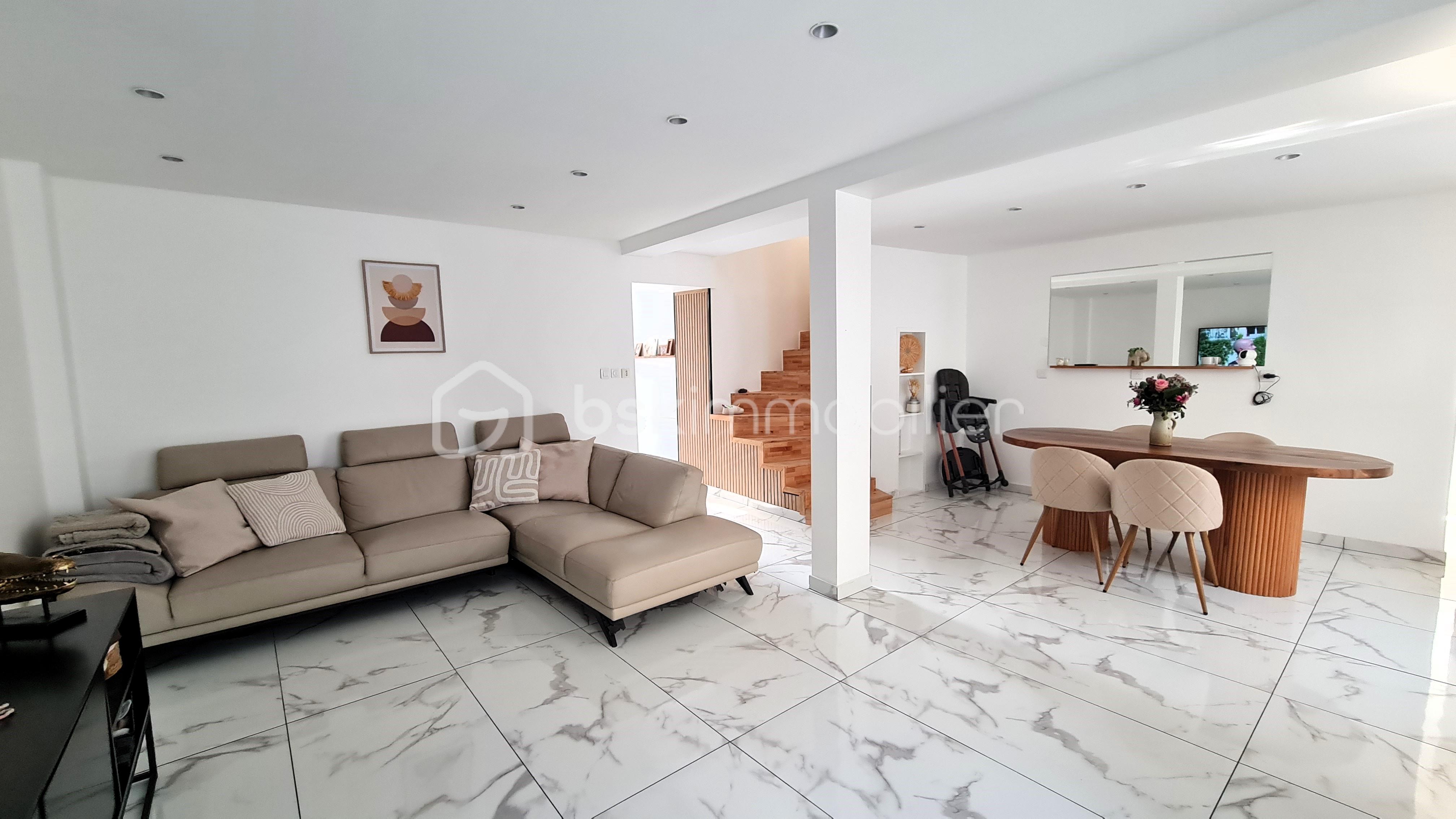 Appartement de 120 m² - DEBORAH BENOIT BSK IMMOBILIER CLAYE SOUILLY 10.jpg