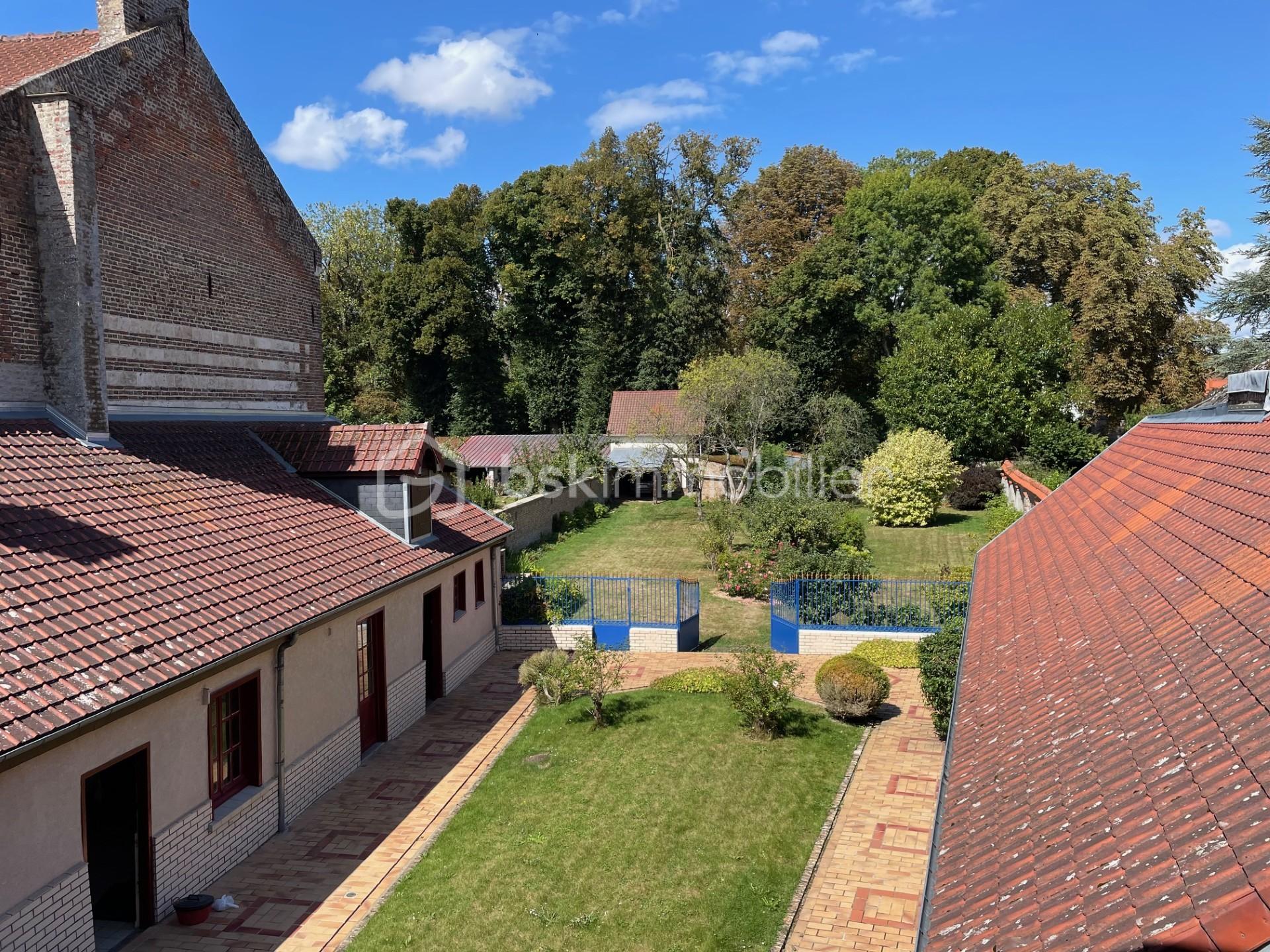 Maison de maitre de 155 m² - photo auxi vue de haut.jpg