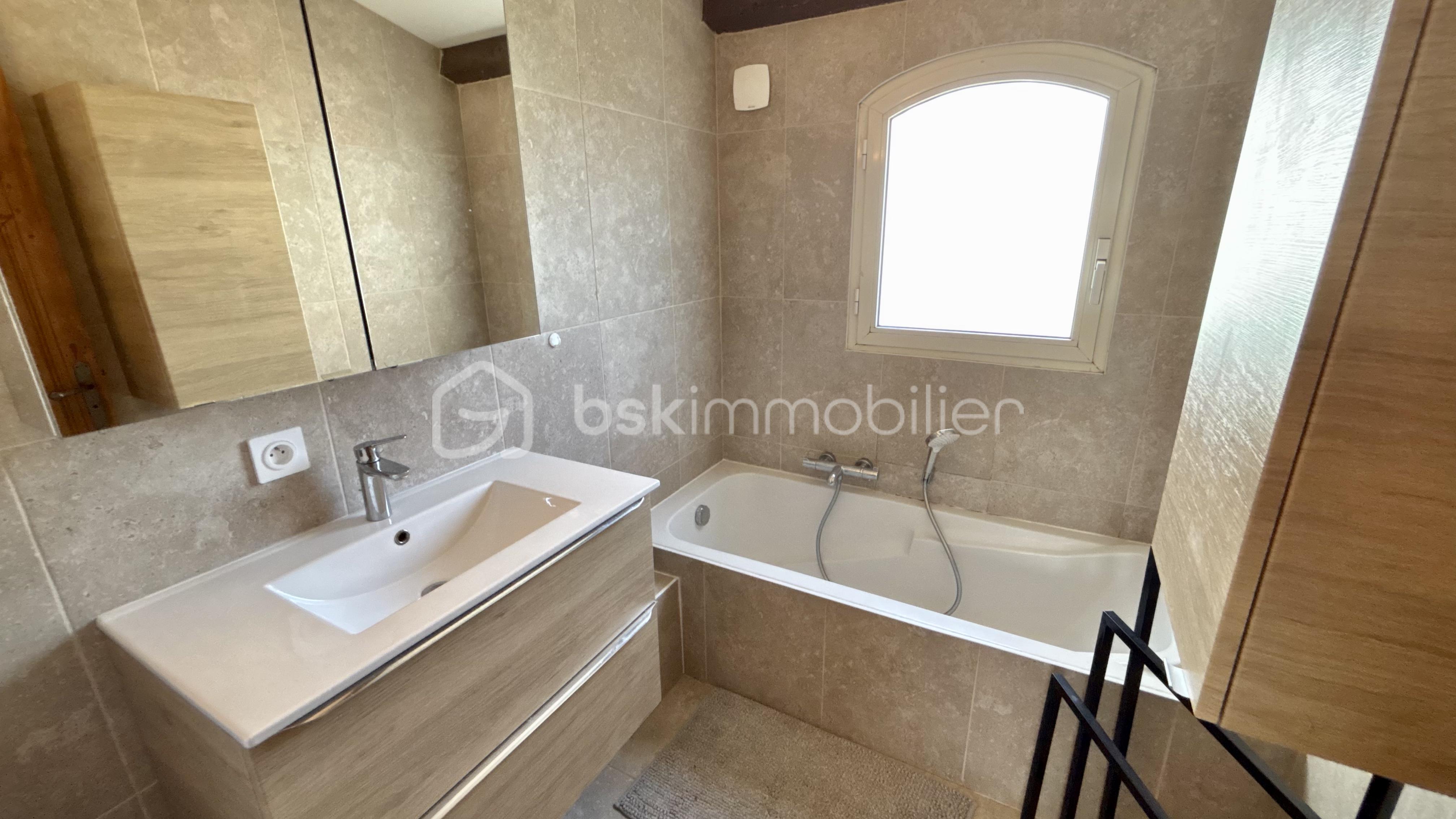 Villa de 178,14 m² - tempImage932aDA.png
