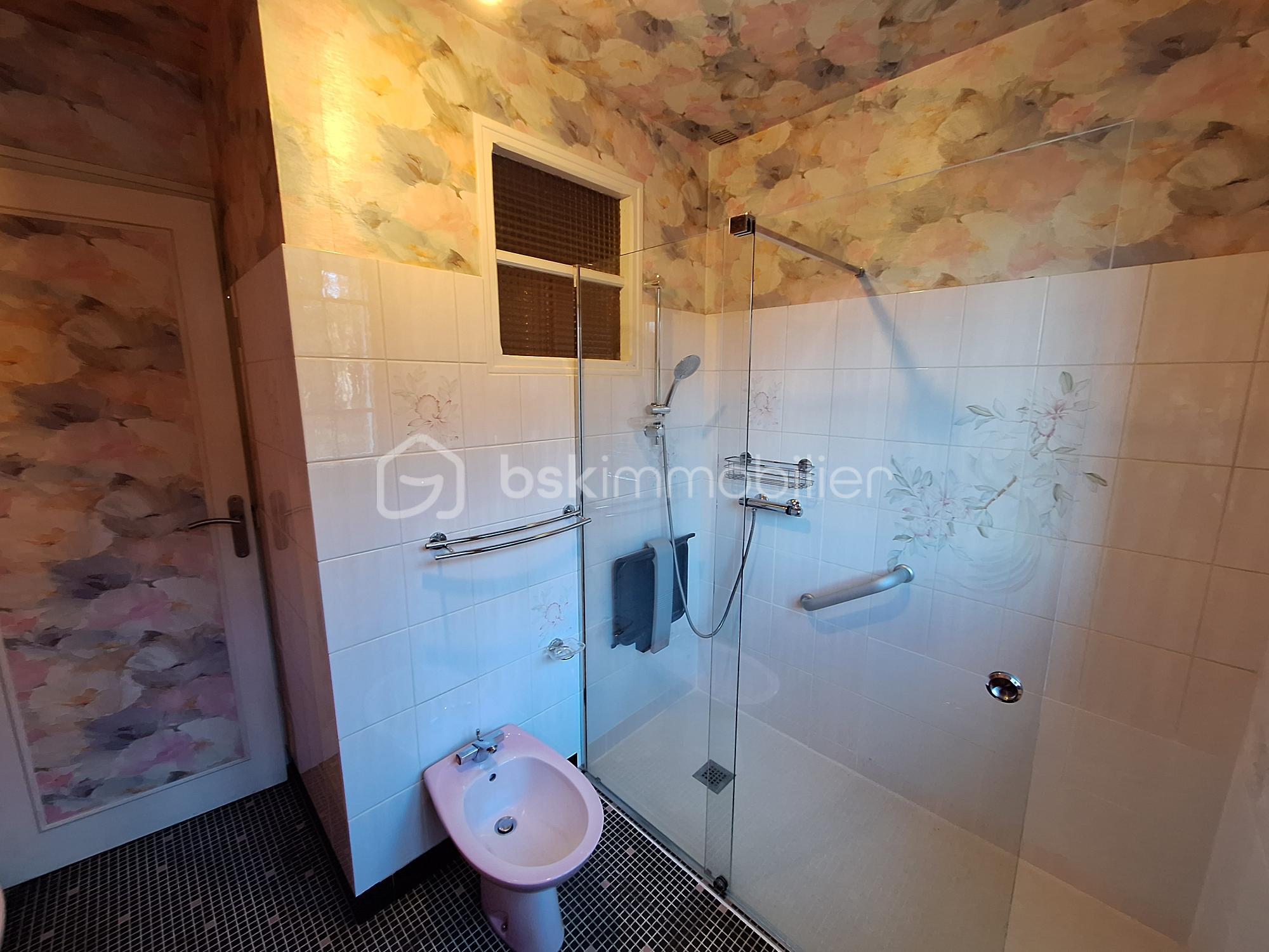 Pavillon de 75 m² - 20251202_103738.jpg