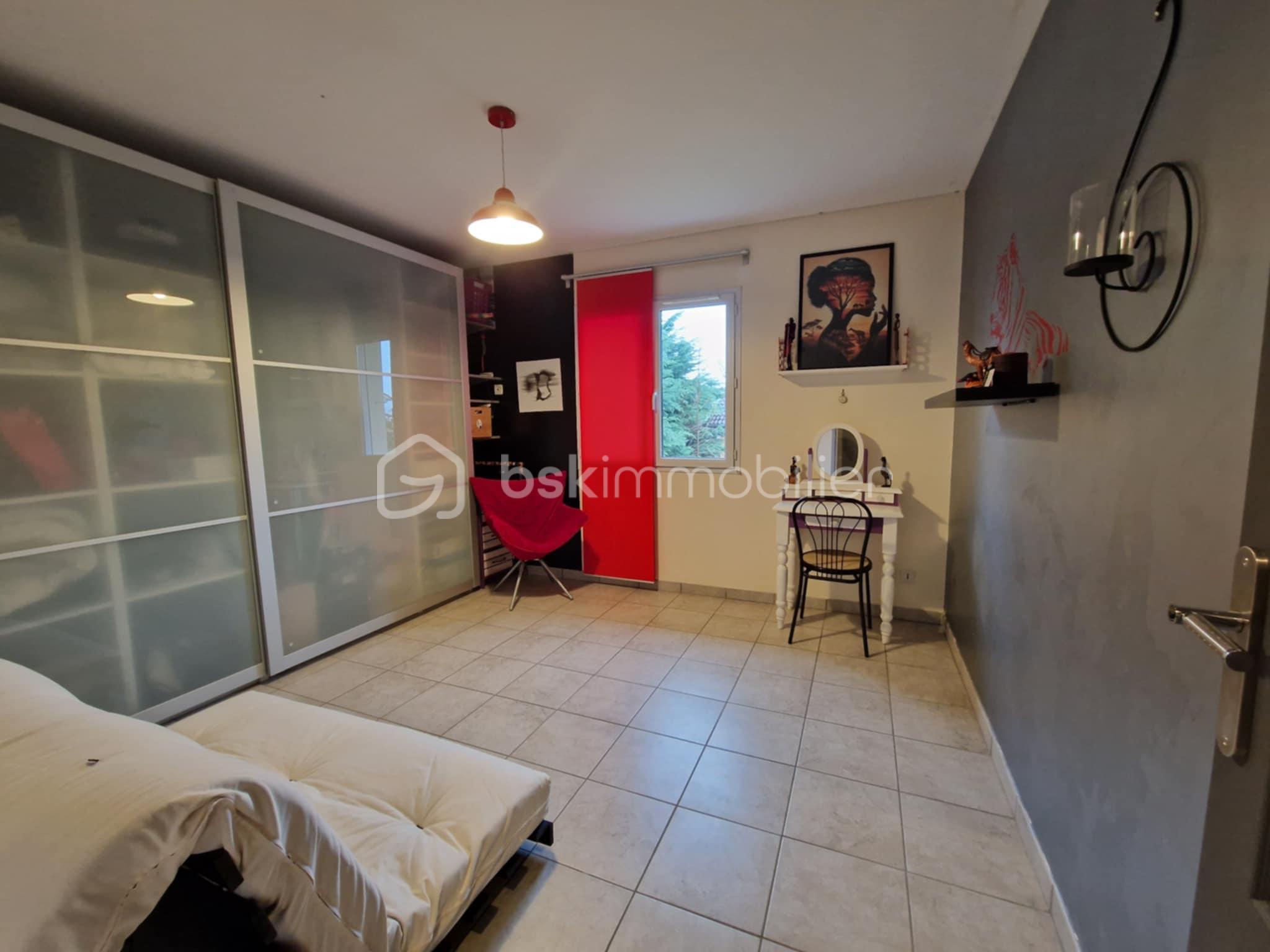 Maison de 114,20 m² - b7aa6e1f-8e95-47e5-818c-fa429767f06a.jpg