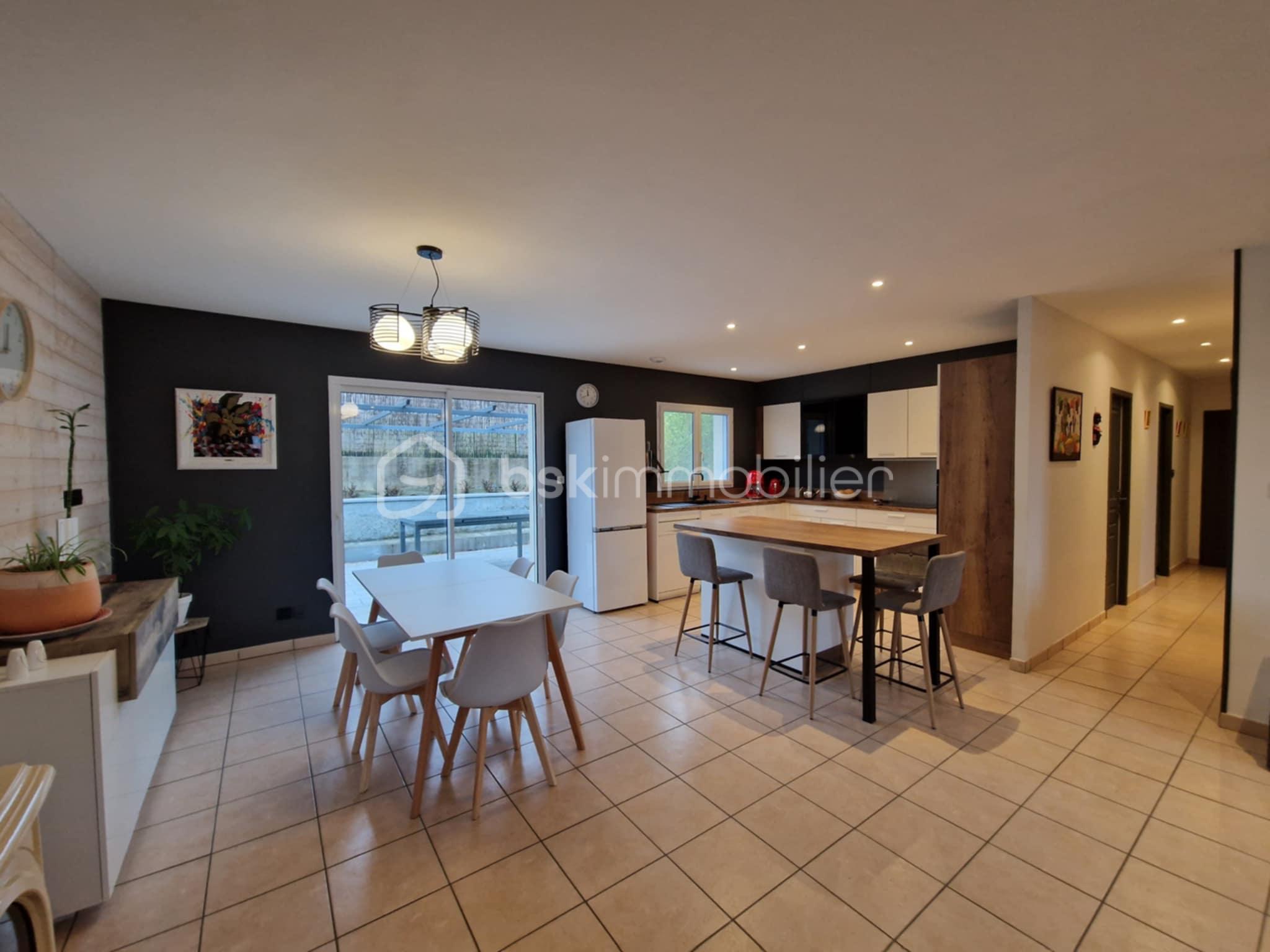 Maison de 114,20 m² - d15568c5-a568-4720-aa15-3a2aded546b4.jpg