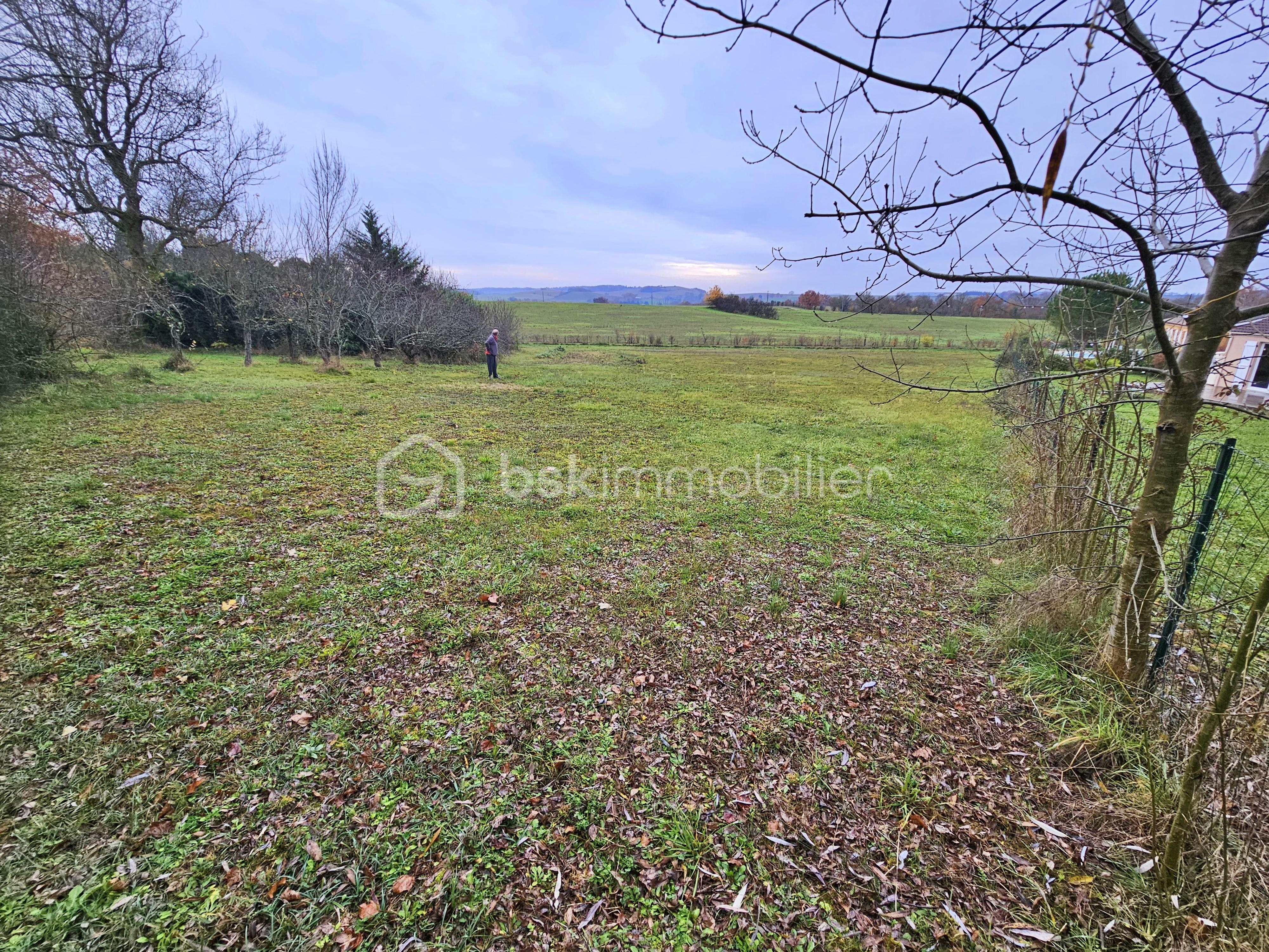 Maison de 130 m² - TERRAIN.jpg