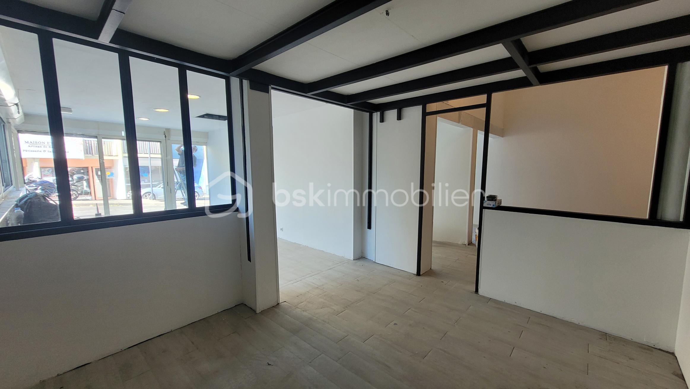 Local d activites de 140 m² - 205335-12.jpg