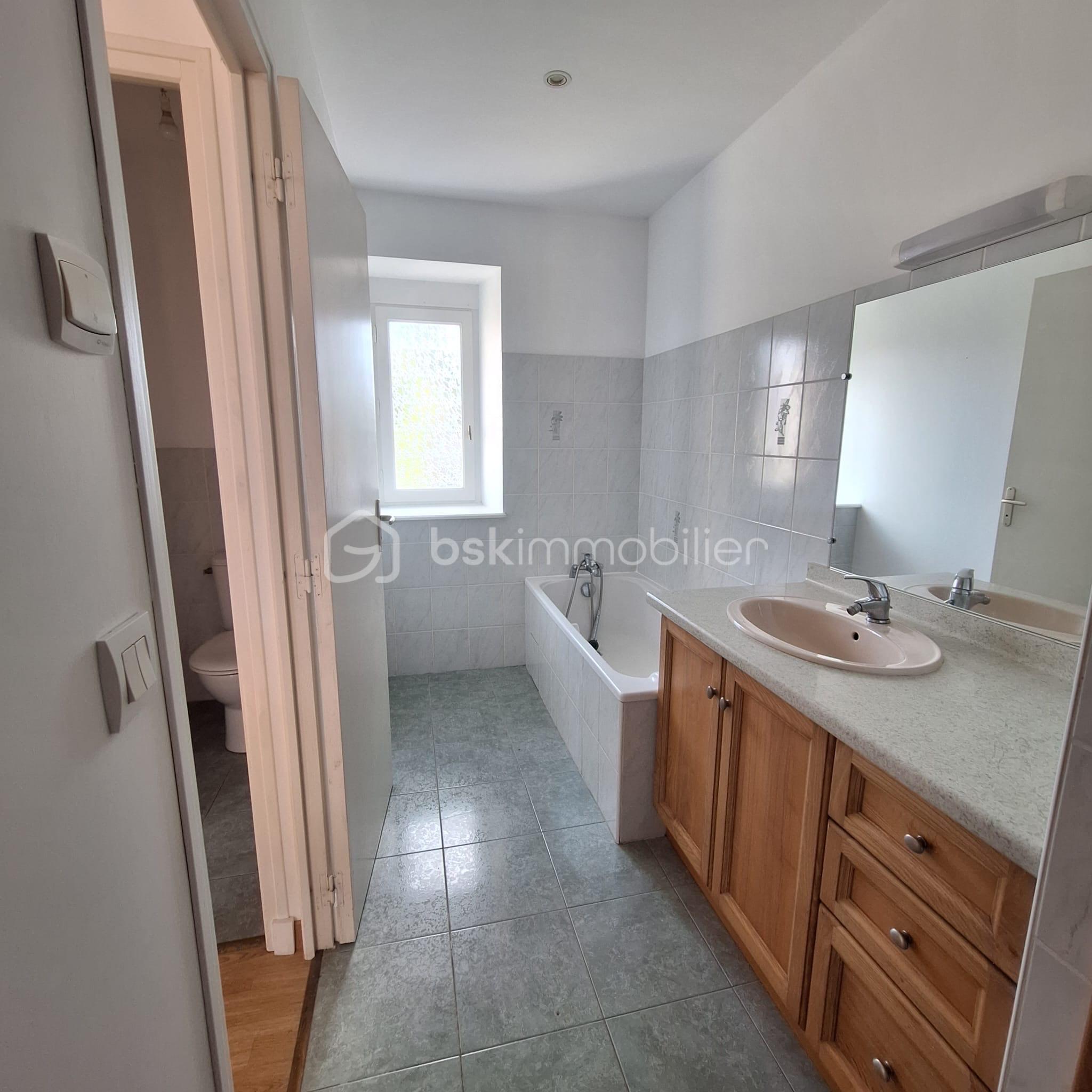 Maison de 90 m² - d8b5596c-2e73-41b8-87a7-c4e63e4ddc8e.jpeg