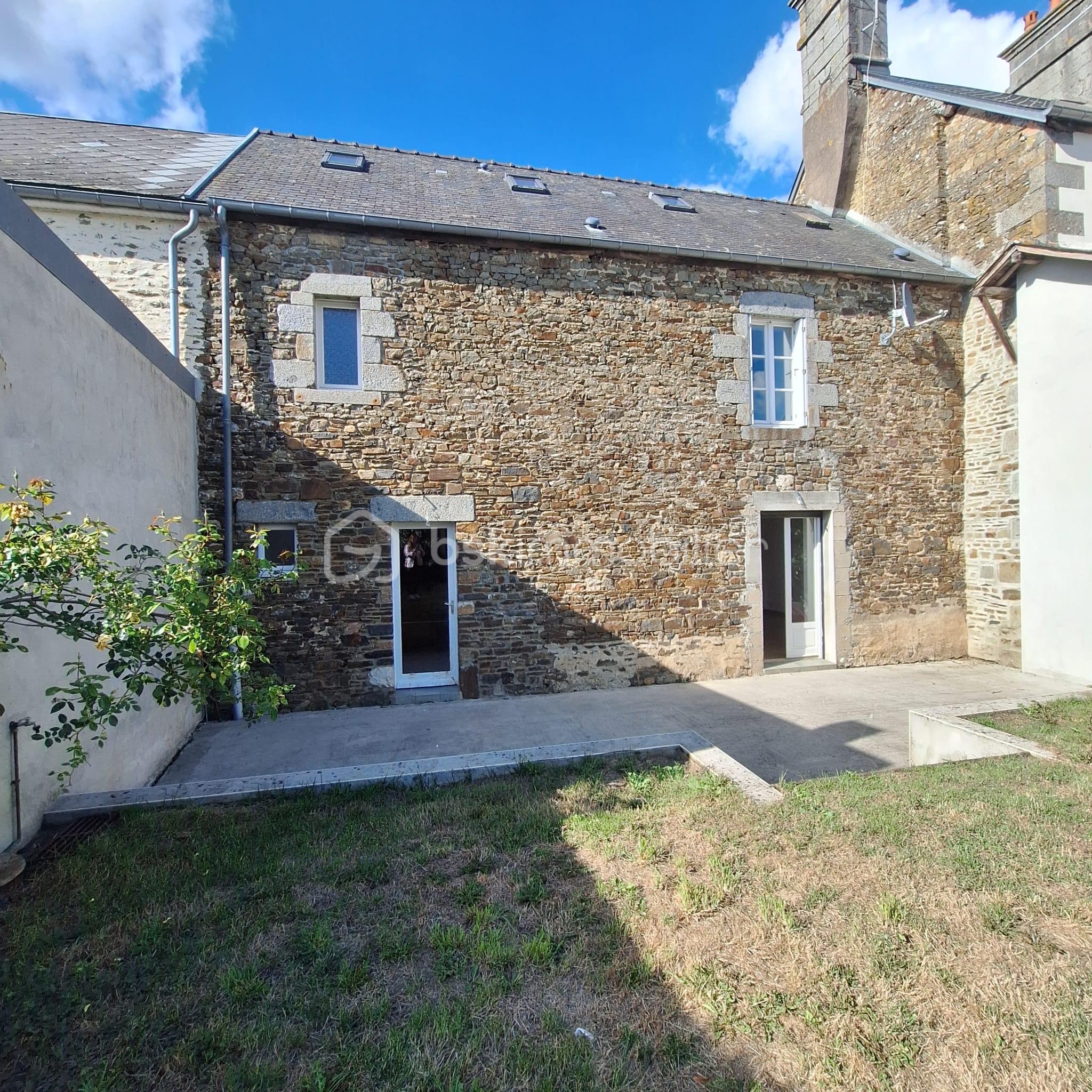 Maison de 90 m² - 14eff1ff-dd82-45df-b092-a865443ac72b.jpeg