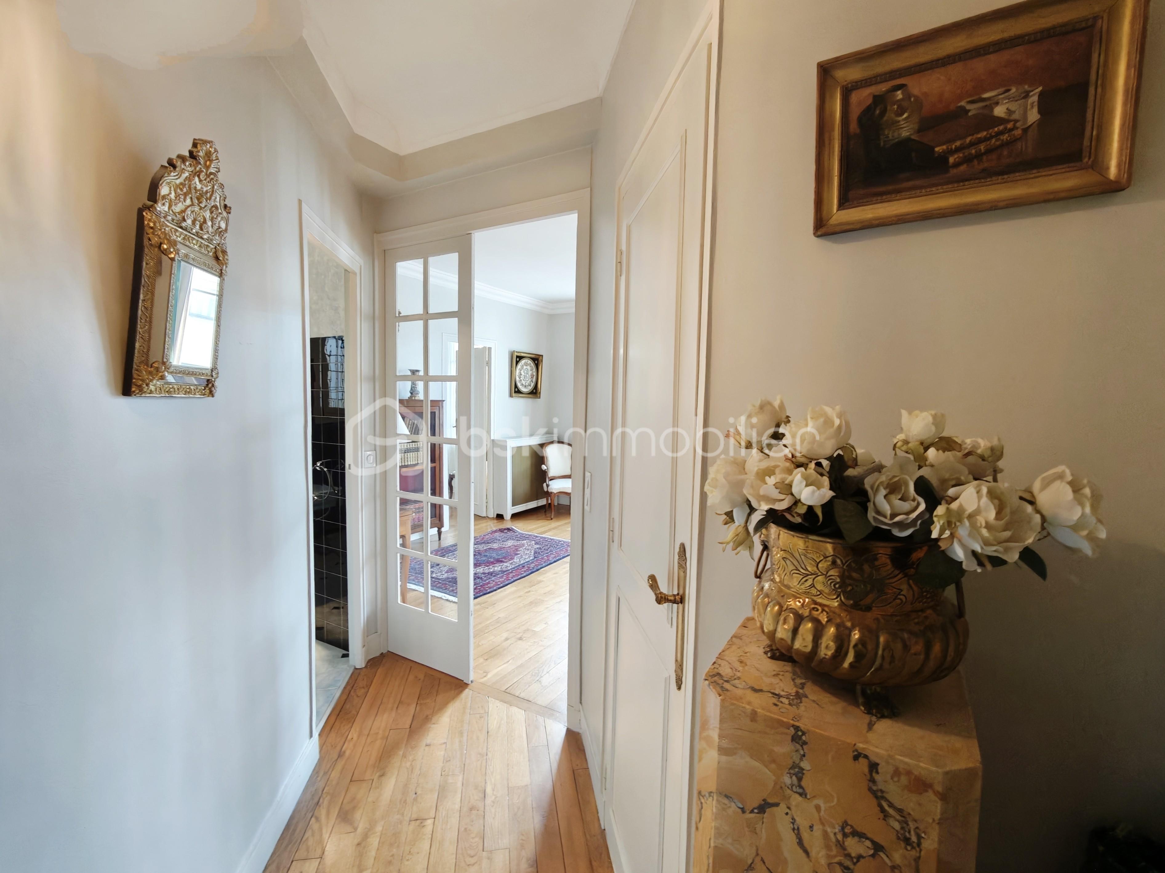 Appartement de 100 m² - entree.jpeg