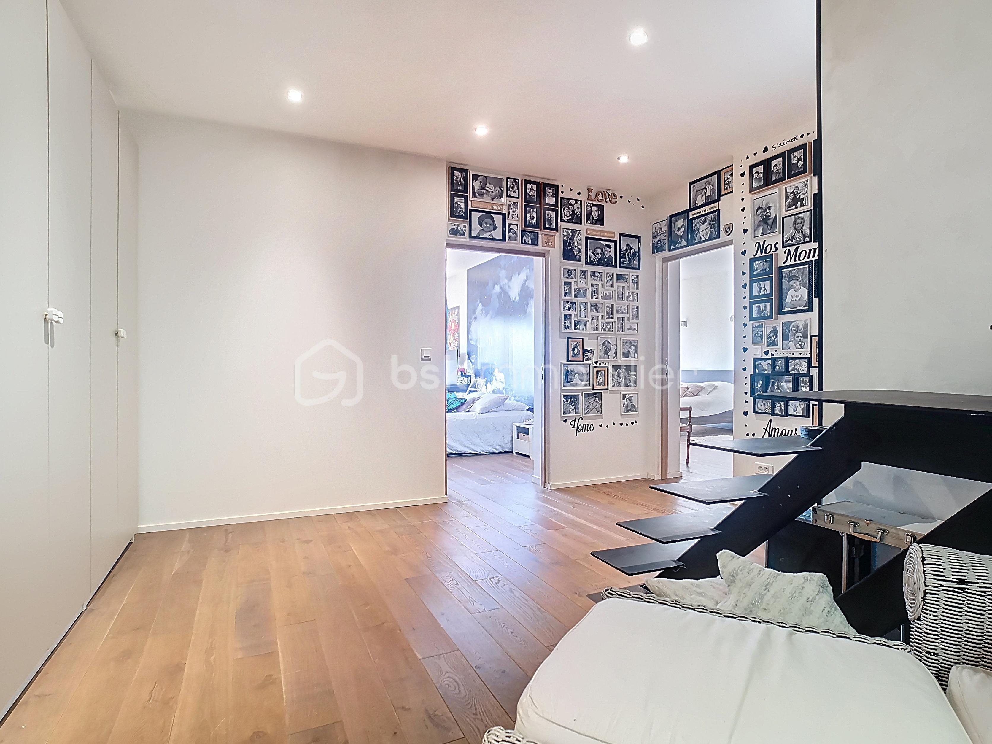 Demeure de 310 m² - 13.jpg
