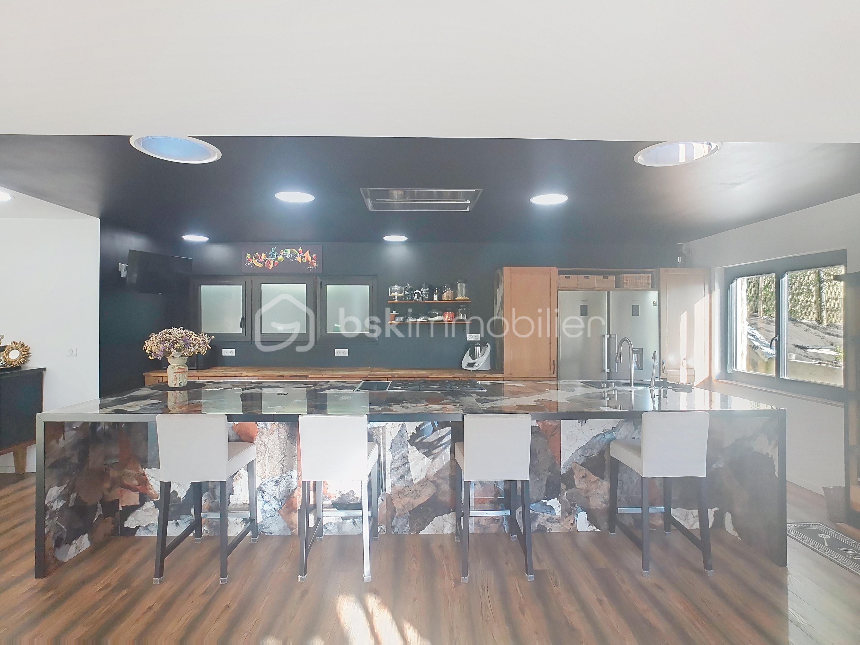 Demeure de 310 m² - 3.jpg