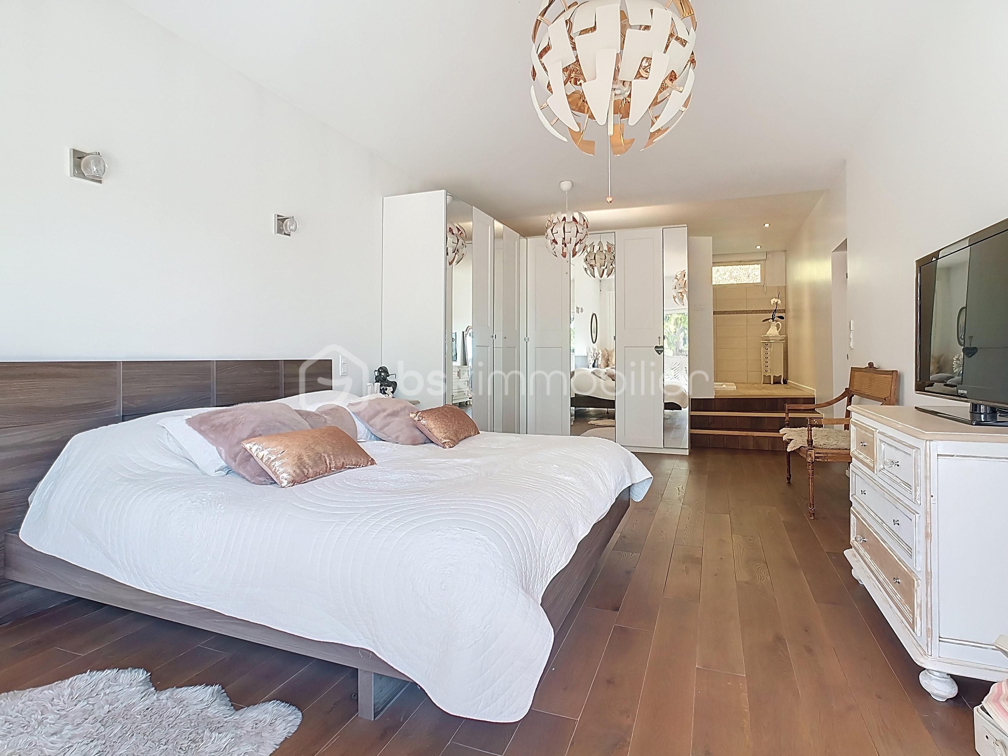 Demeure de 310 m² - 10.jpg