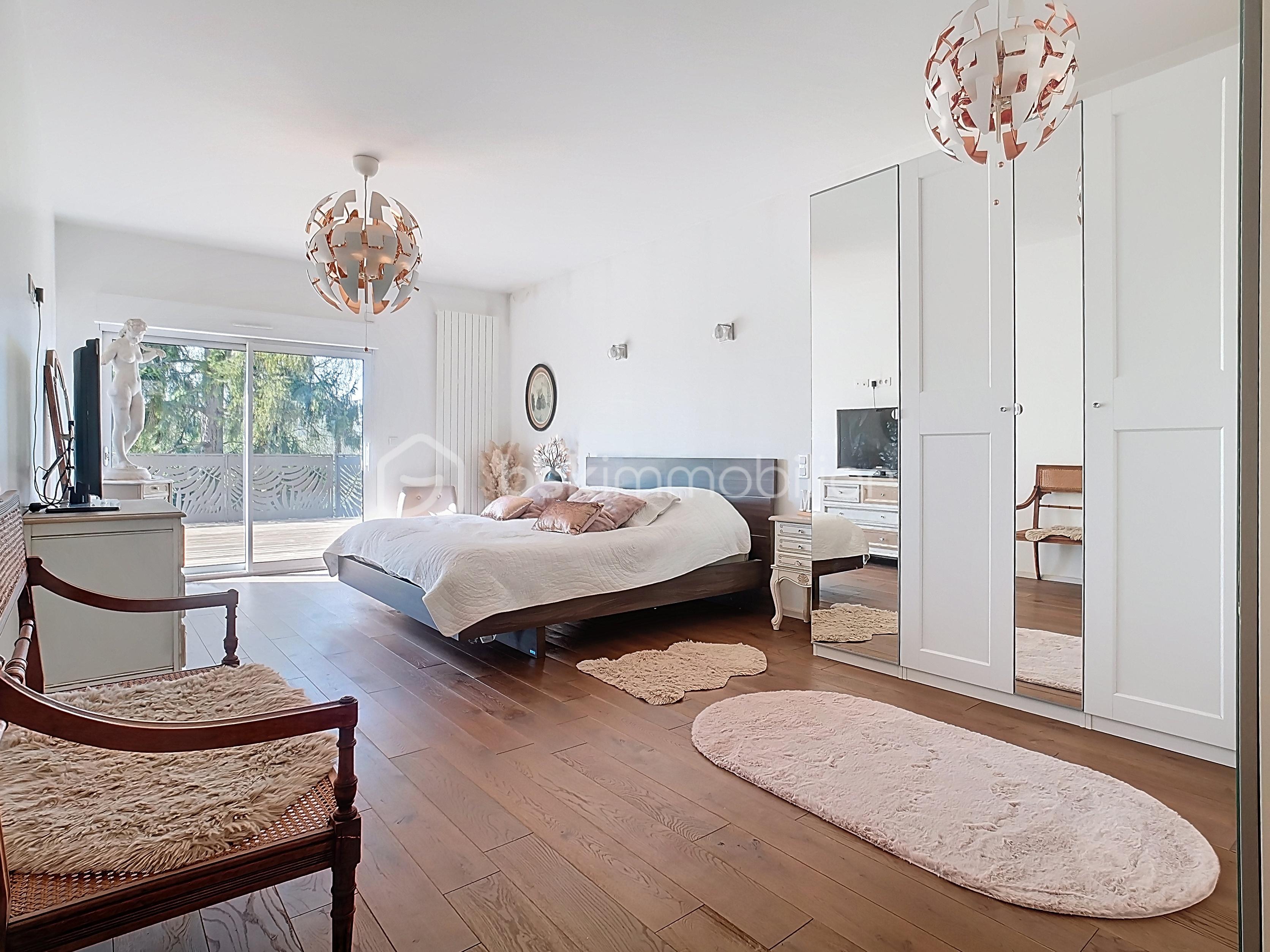 Demeure de 310 m² - 9.jpg