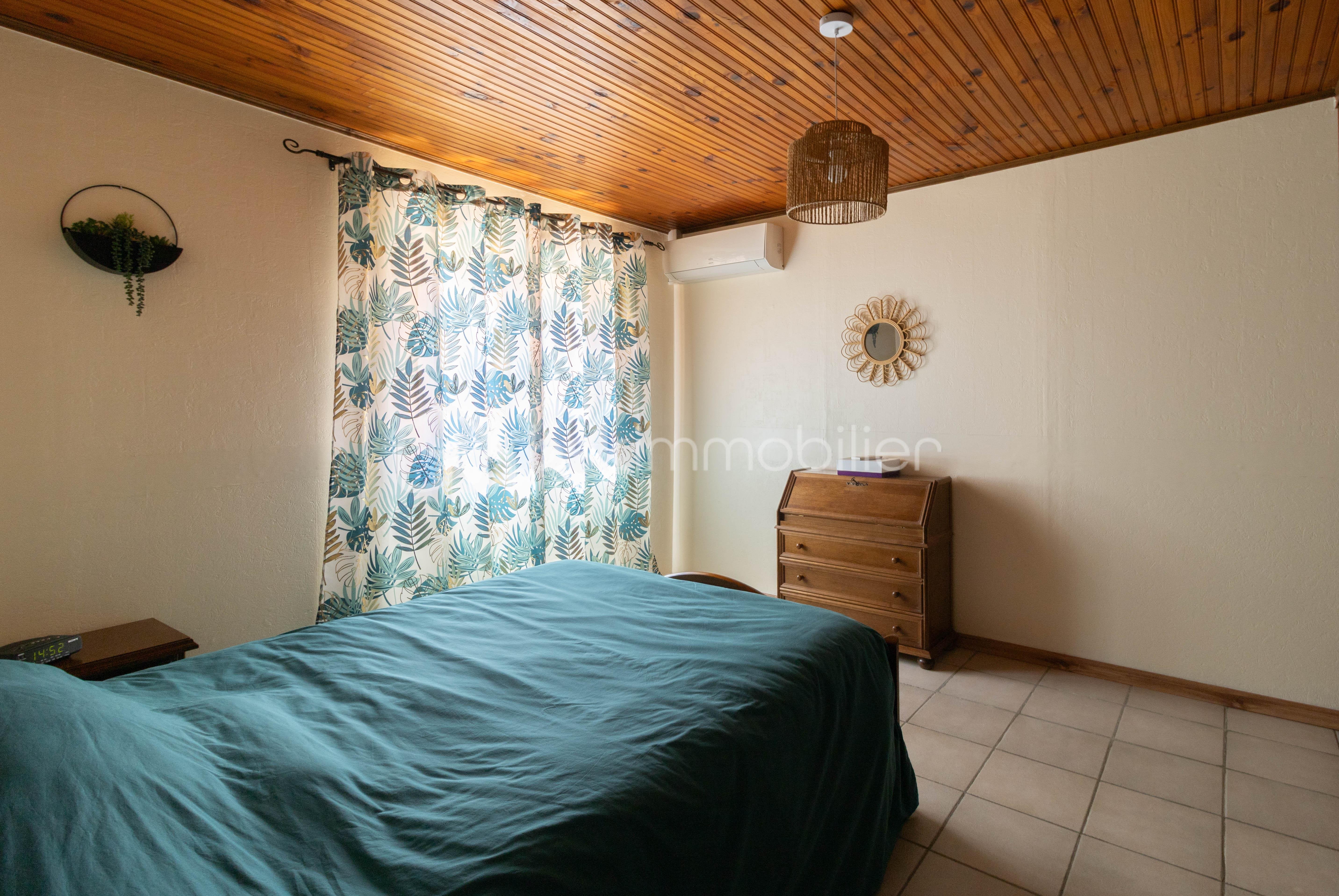 Chambre 1.jpg