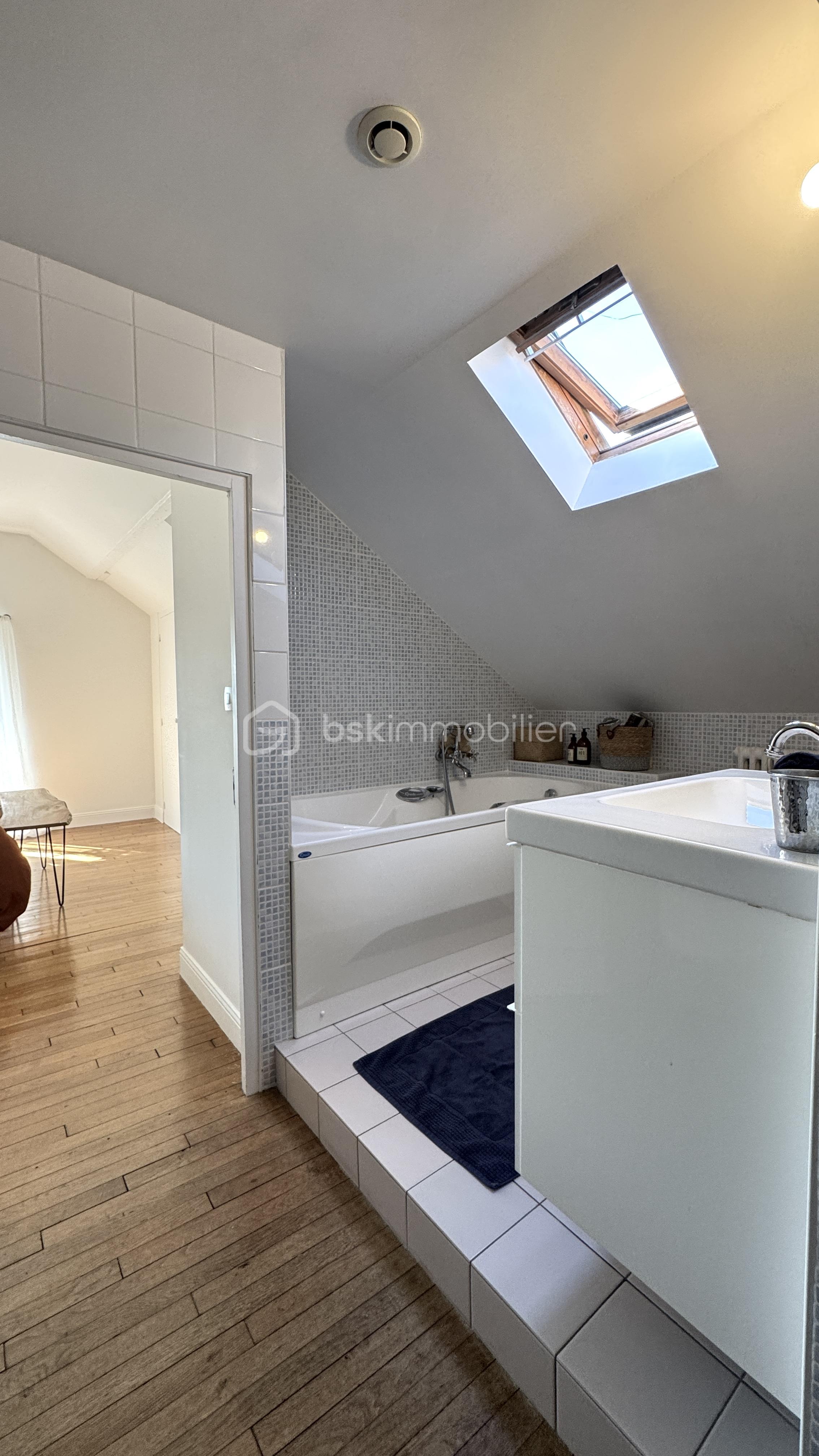 Maison en pierre de 333,67 m² - IMG_0145.jpg