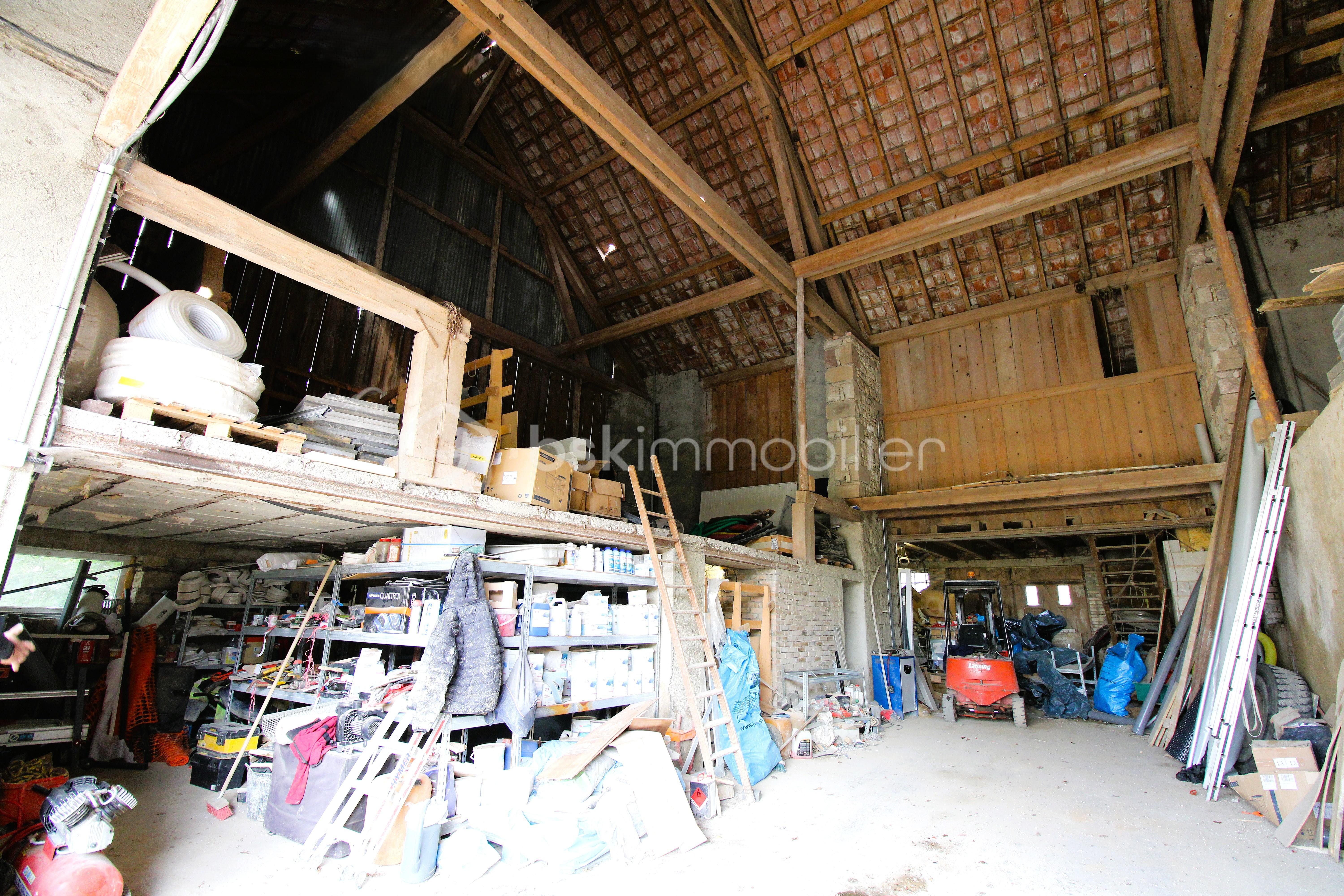 Maison de 281 m² - GRANGE 2.JPG