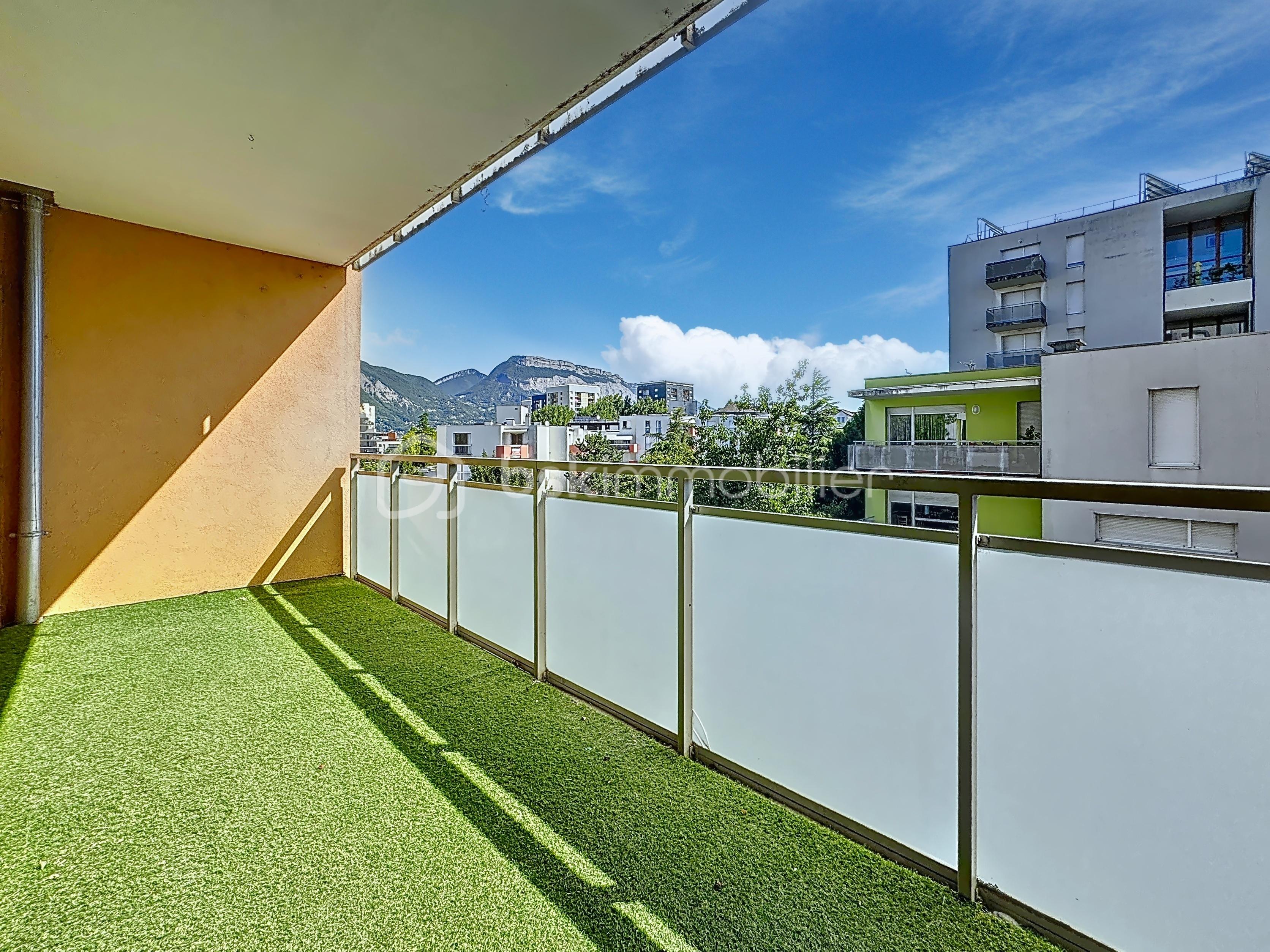 Appartement de 81 m² - 6d8d7754ede5b83d692130e2dae892e2.png