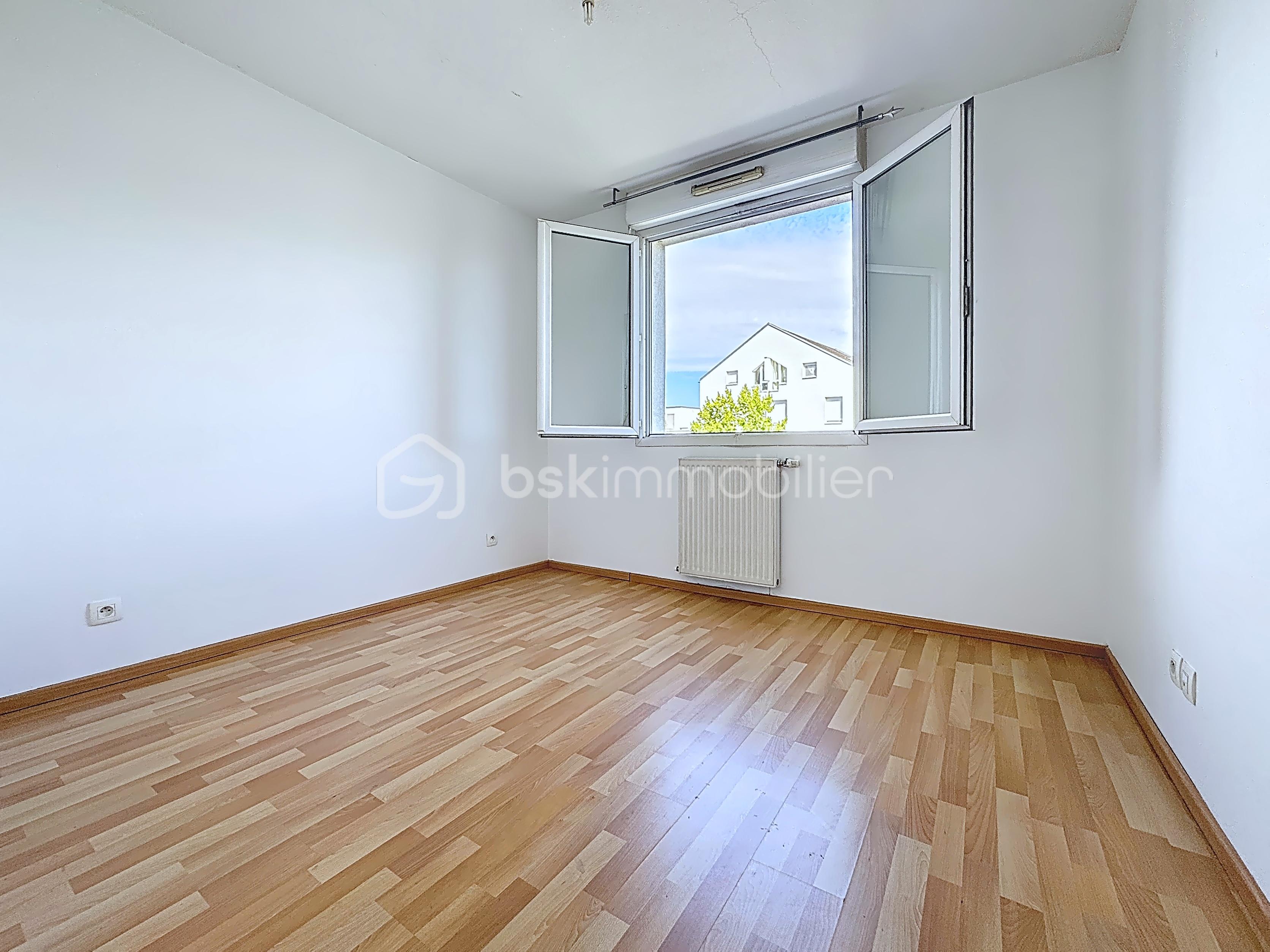 Appartement de 81 m² - 28d99fc31a1b36f1e12f66175b87f4ff.png