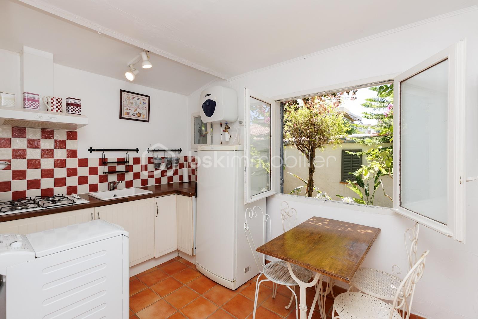 Maison de 150 m² - Cuisine studio.jpeg