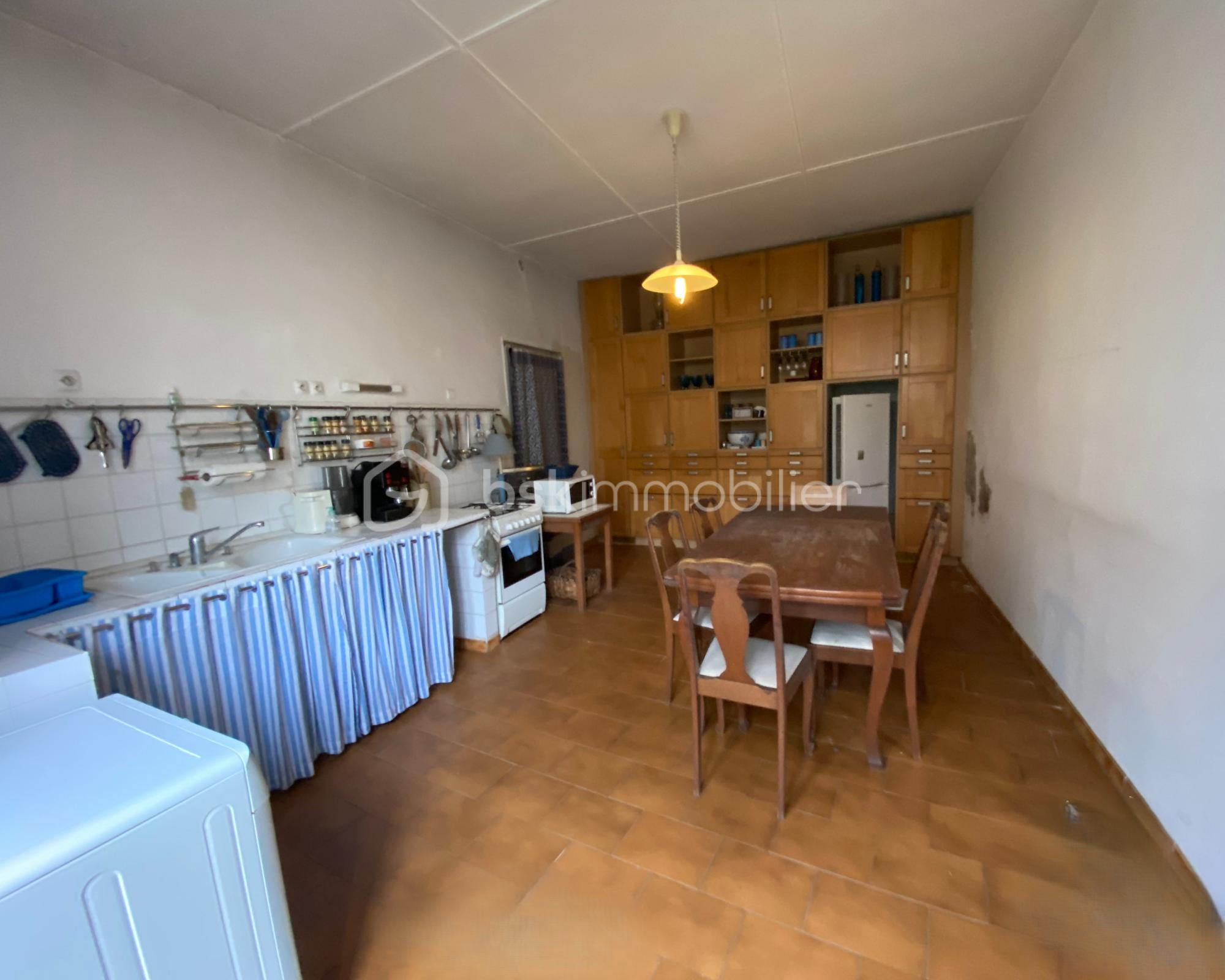 Maison de 303 m² - 127-png.png