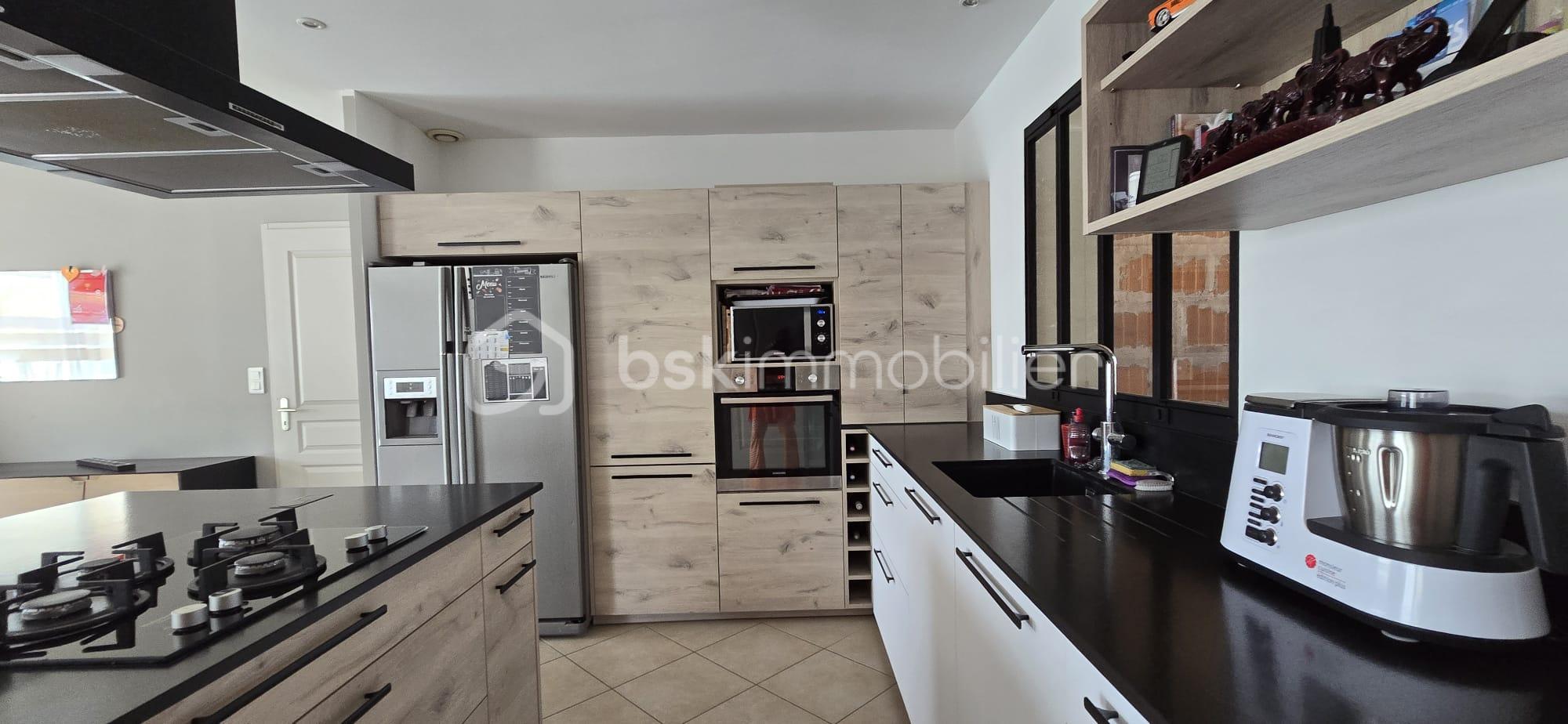 Maison de 114 m² - IMG-20250704-WA0049.jpg
