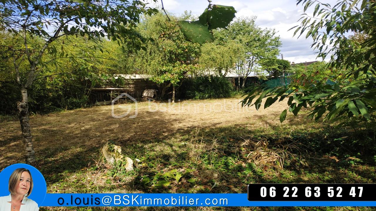 Terrain de 550 m² - Diapositive1.JPG