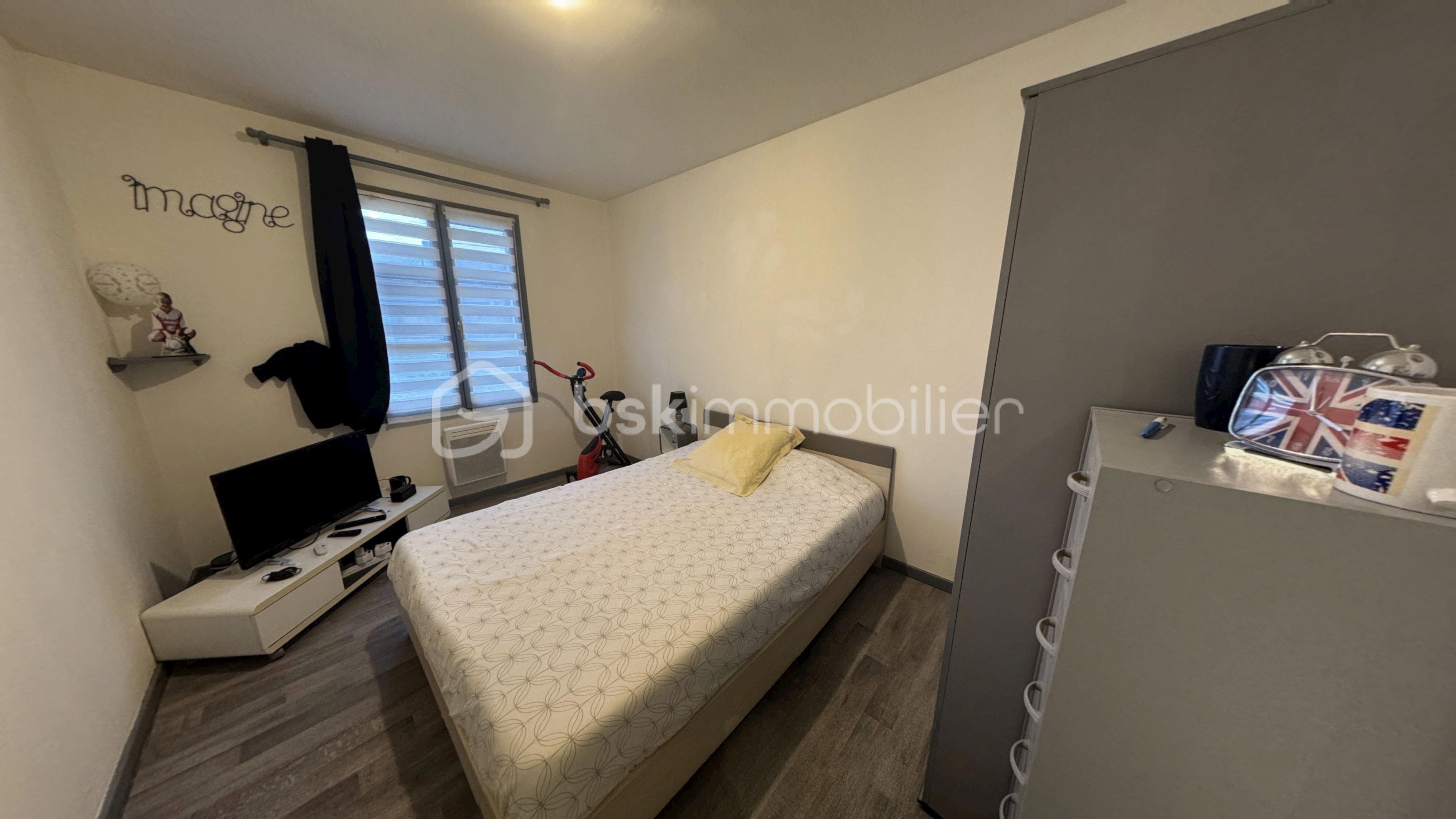 Maison traditionnelle de 99 m² - Girolles-12052025_113206.jpg