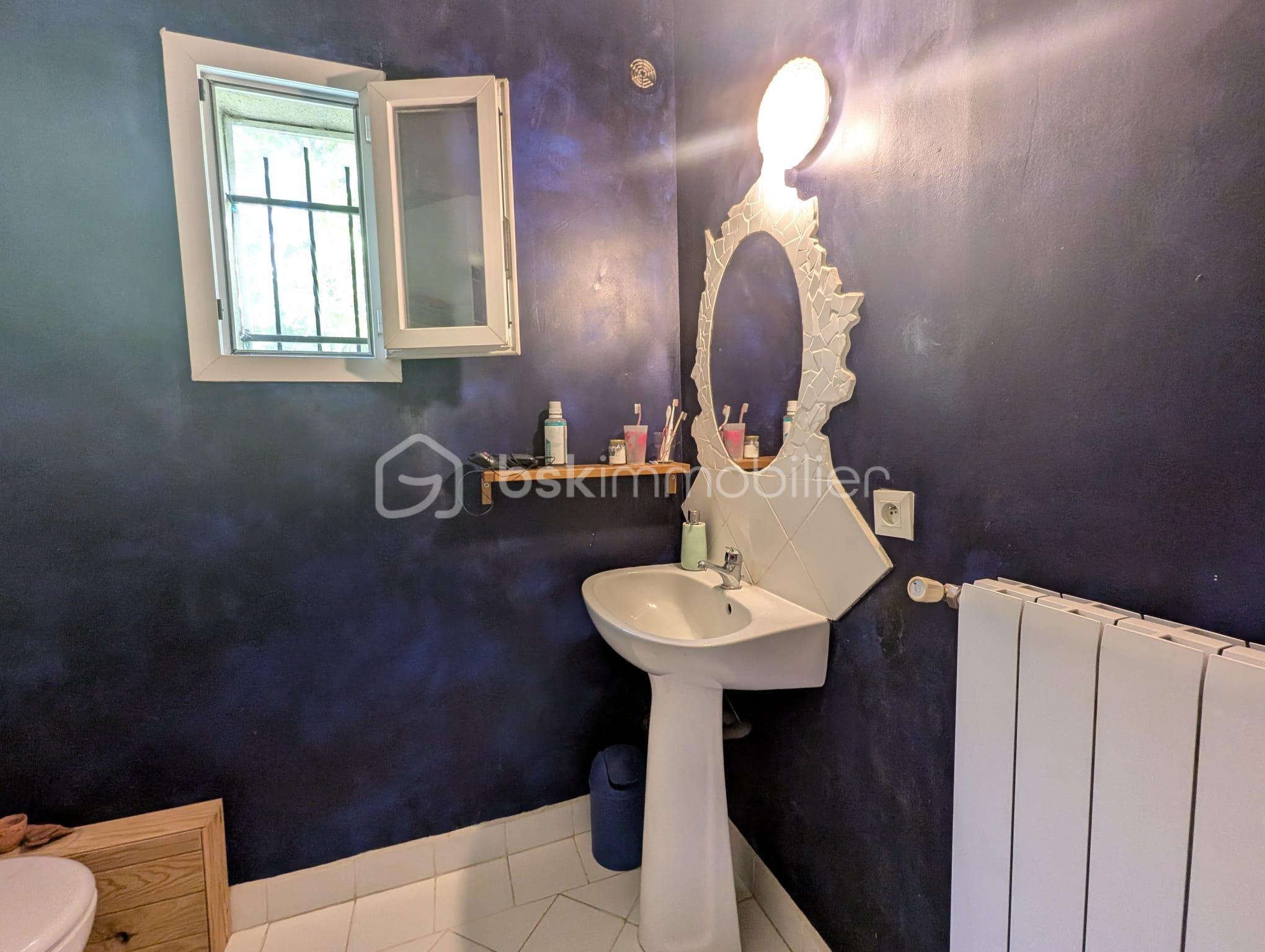 Villa de 178 m² - SDD ETAGE AVEC WC.jpg