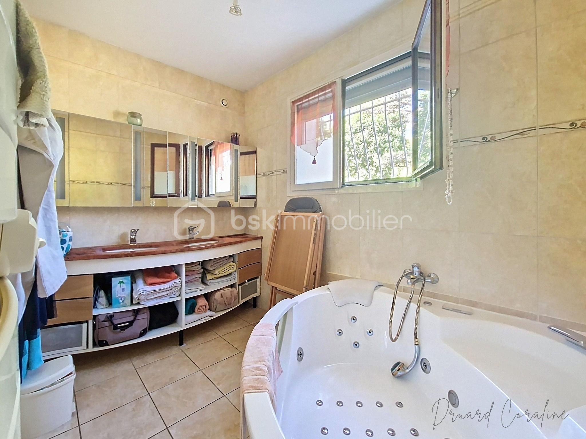 Maison de 143 m² - varces_00007.jpeg