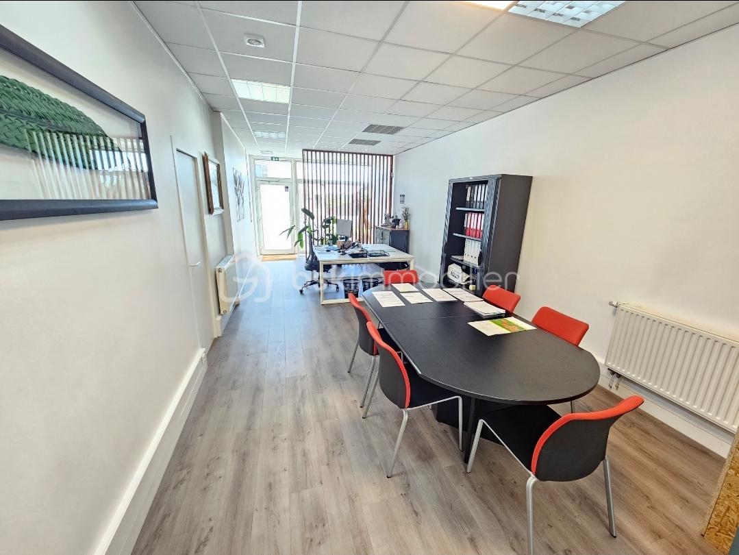 Local commercial de 110 m² - 1000687968.jpg