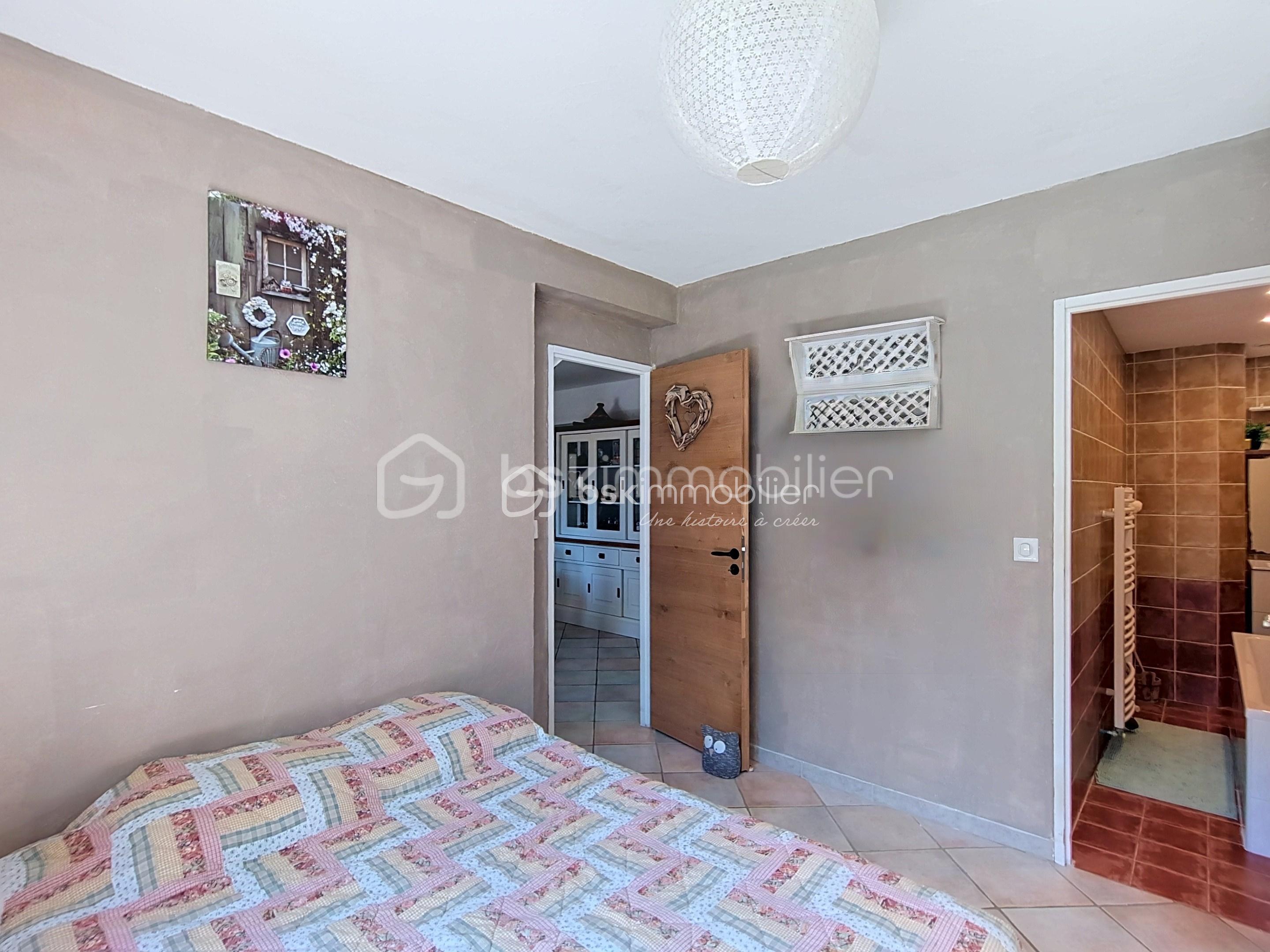 chambre rdc 3.jpg