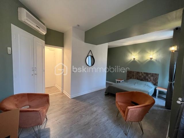 Immeuble de 828 m² - IMG_8418(1).jpg