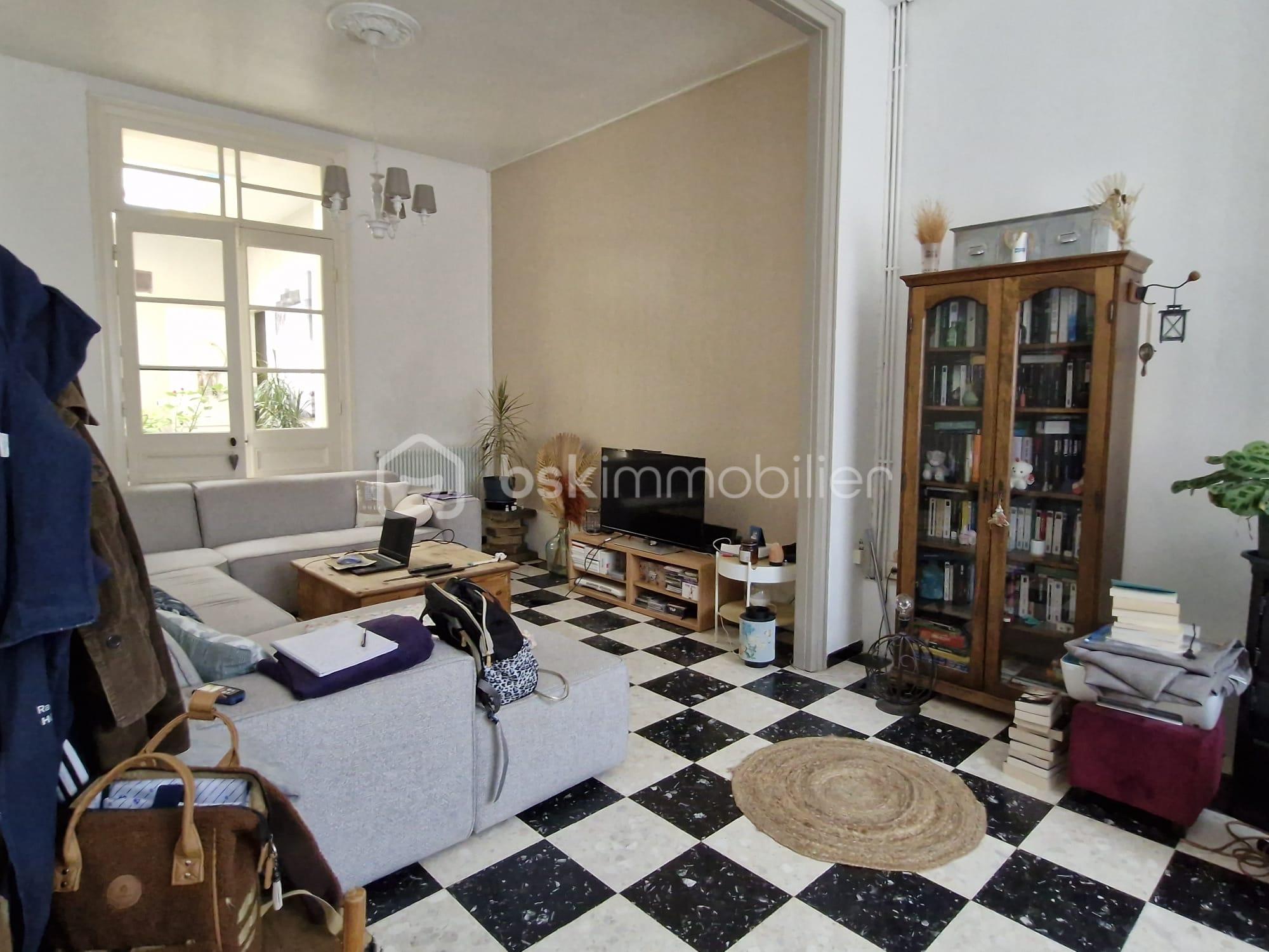 Maison de 137 m² - corinne bruno bsk immobilier tourcoing salon1.jpg