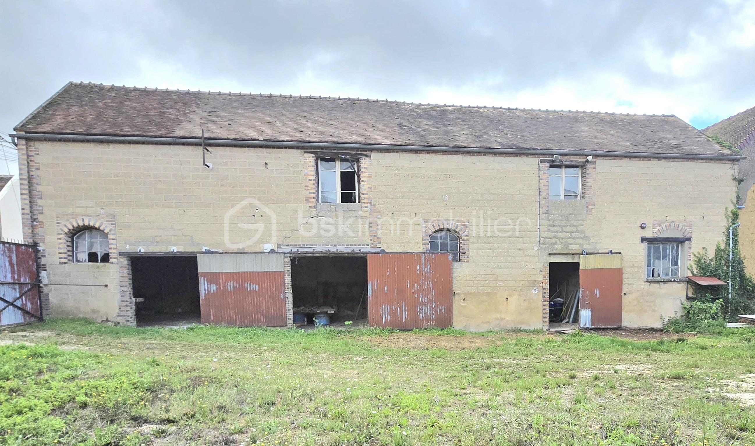 Grange de 250 m² - 20250901_111038.jpg
