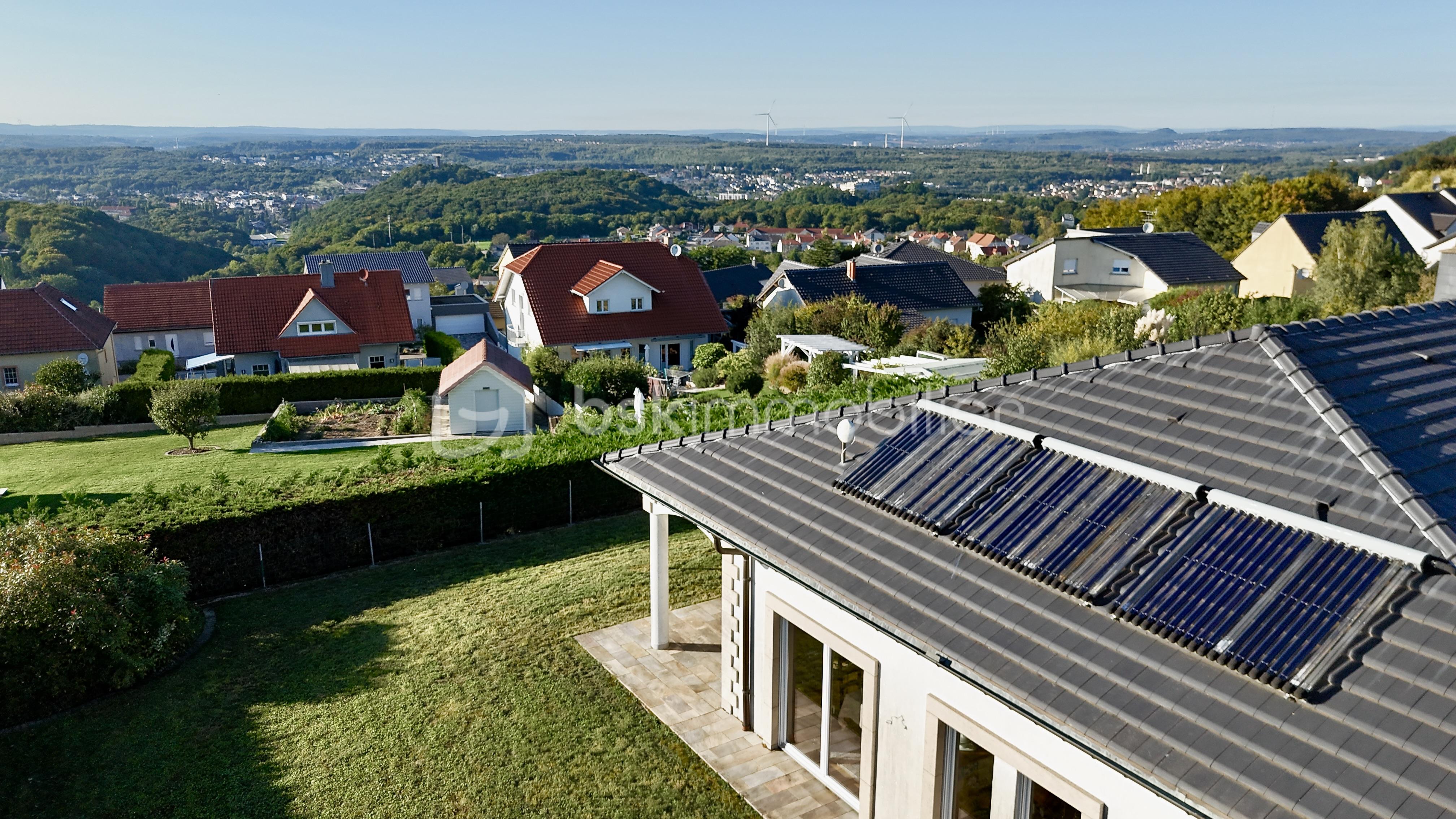 Maison d architecte de 250 m² - dji_fly_20250919_174414_0060_1758304163668_photo.jpg