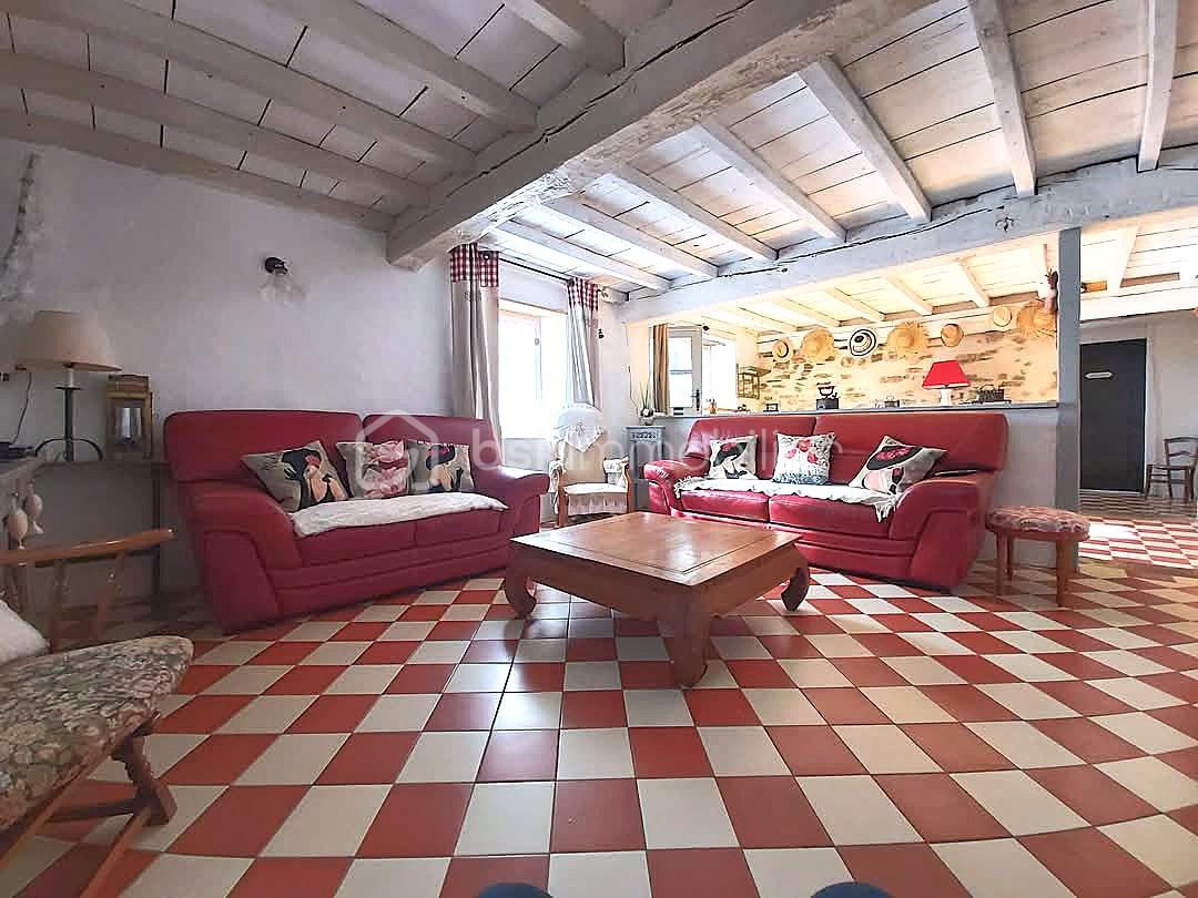 Bergerie de 185 m² - salona.jpg