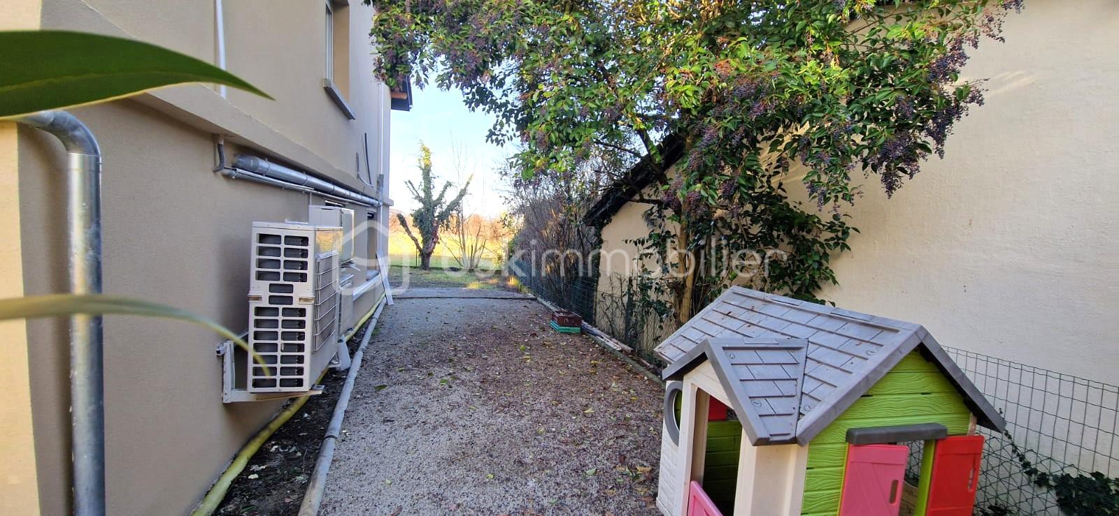 Maison de 194 m² - TERRAIN PETANQUE.jpeg