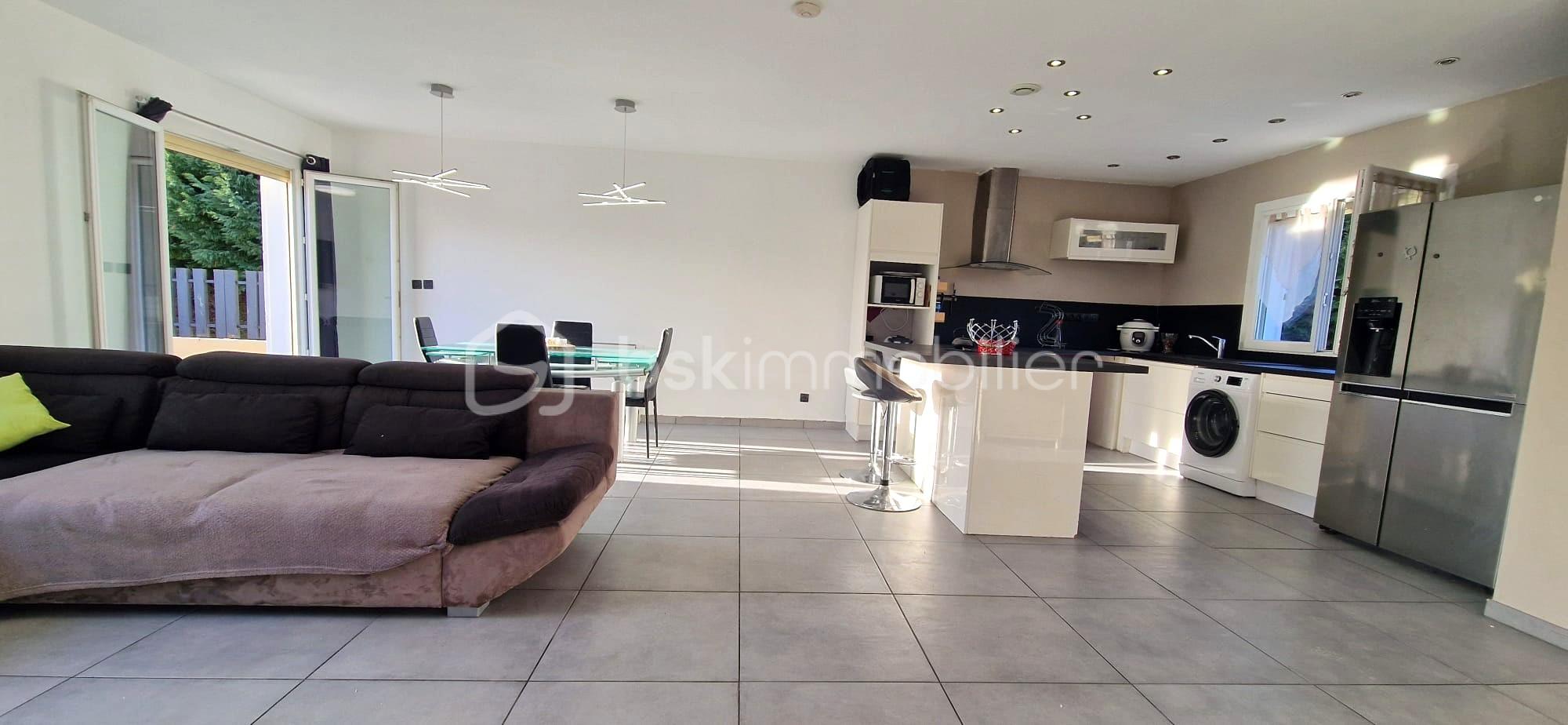 Maison de 194 m² - SALONS.jpeg