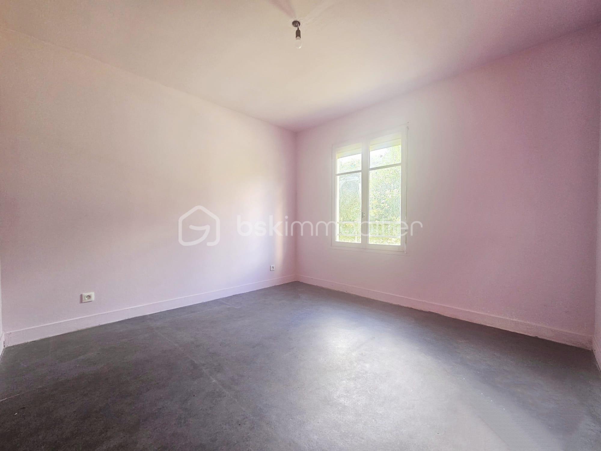 Maison traditionnelle de 92 m² - WhatsApp Image 2025-09-30 at 16.47.32 (5).jpeg
