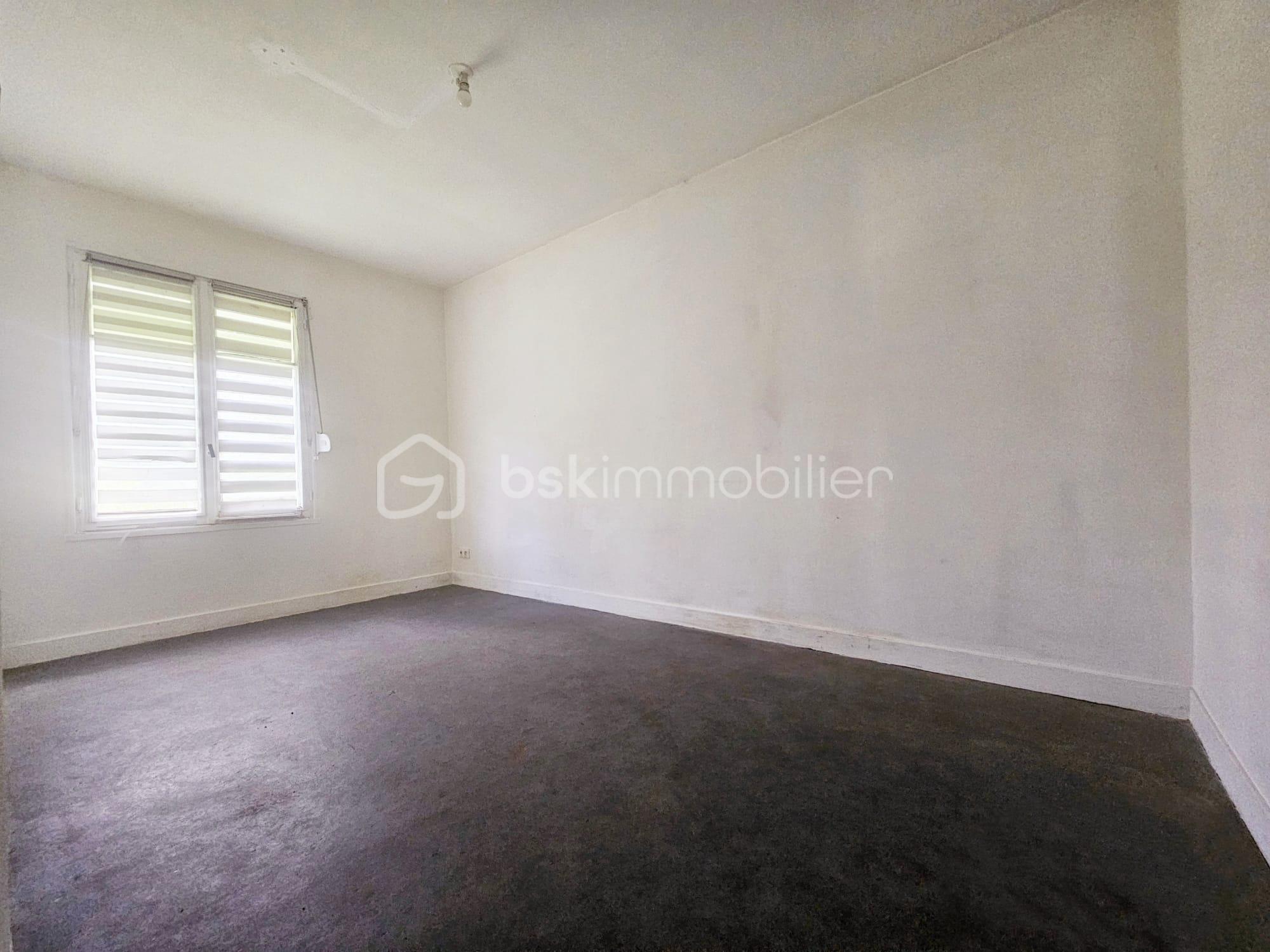 Maison traditionnelle de 92 m² - WhatsApp Image 2025-09-30 at 16.47.32 (2).jpeg