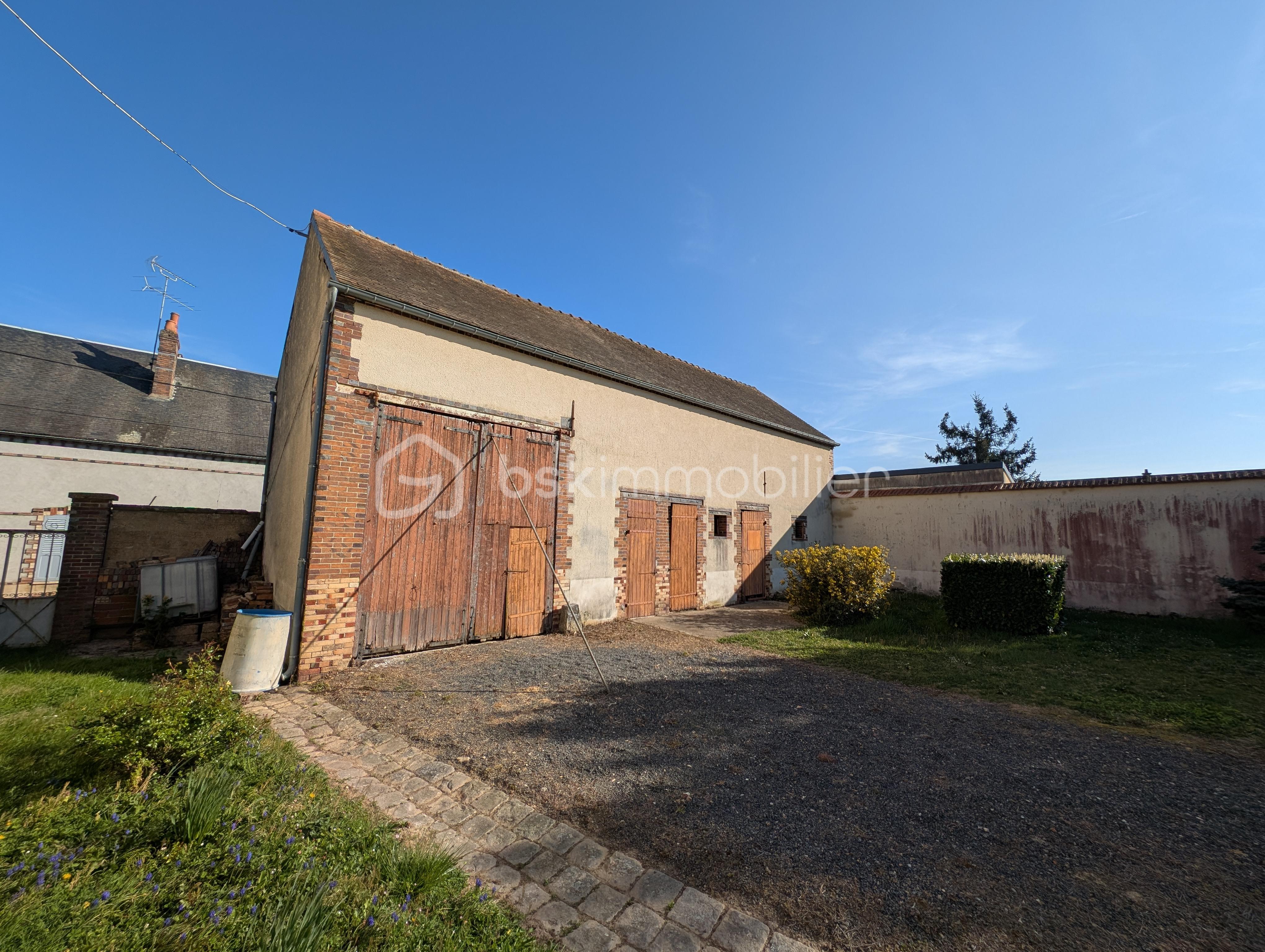 Maison de maitre de 150 m² - PXL_20250410_075952852.jpg