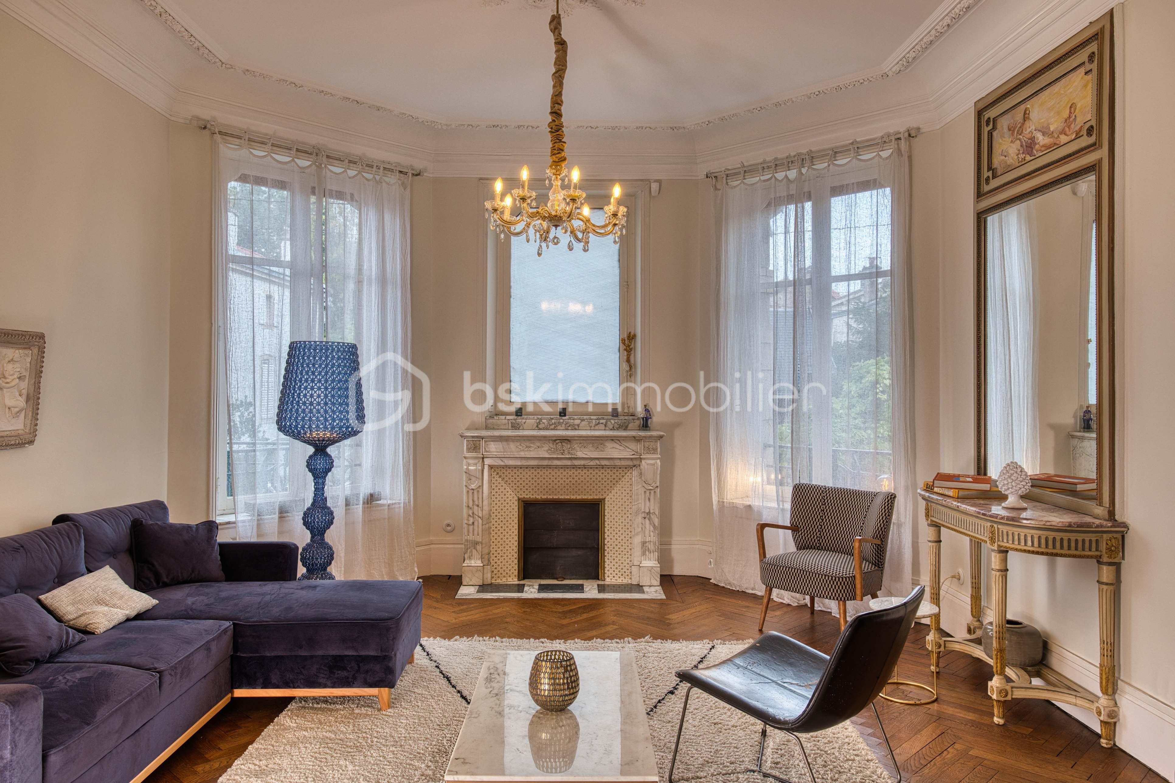 Hotel particulier de 315 m² - 8 r Auxonne Nancy color moitié_6.jpg