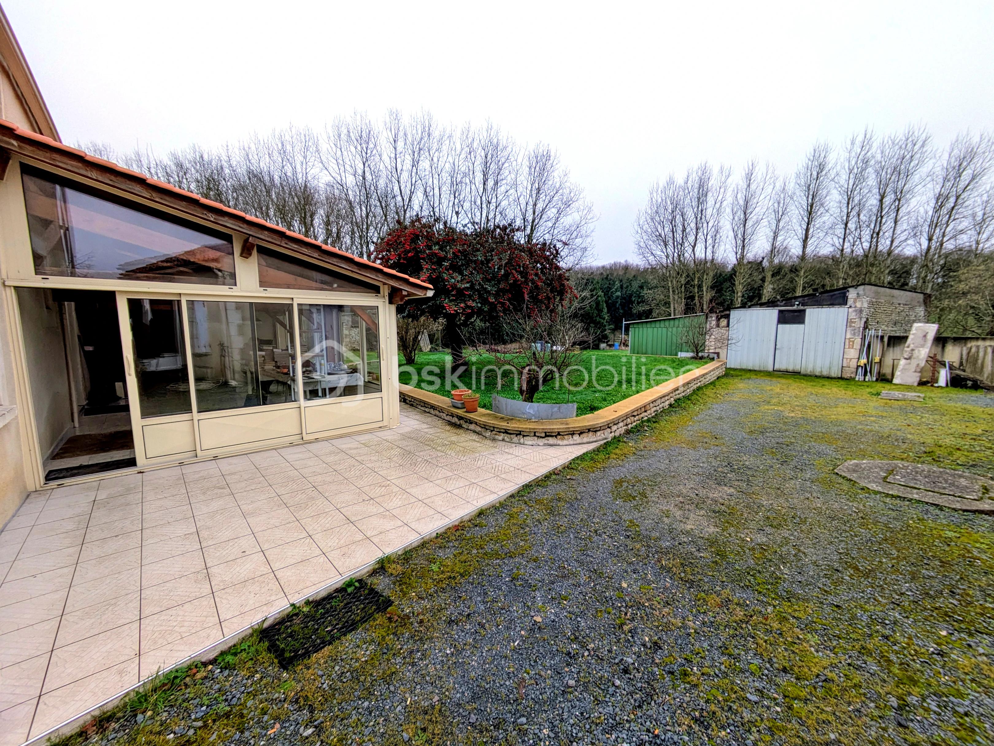 Maison ancienne de 125 m² - liloo-downloaderF6xCY2
