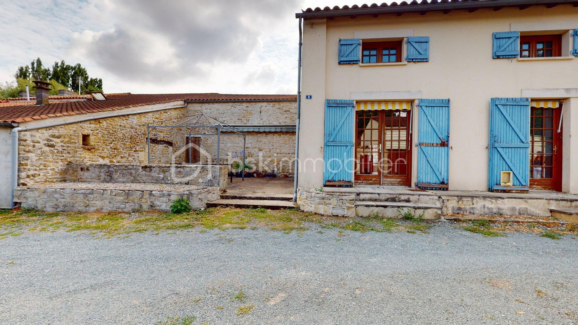 Maison de 142 m² - 8-Rue-Des-Sables-17350-Saint-Savinien-07282025_093628.jpg