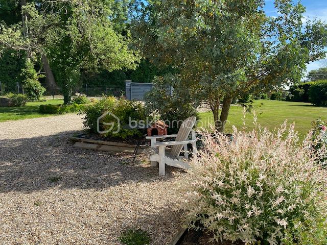 Pavillon de 106 m² - jardin 1.jpg