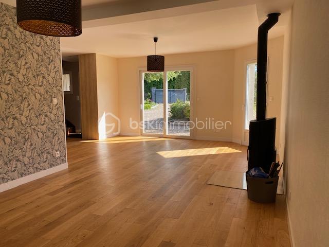 Pavillon de 106 m² - salle a manger 2.jpg