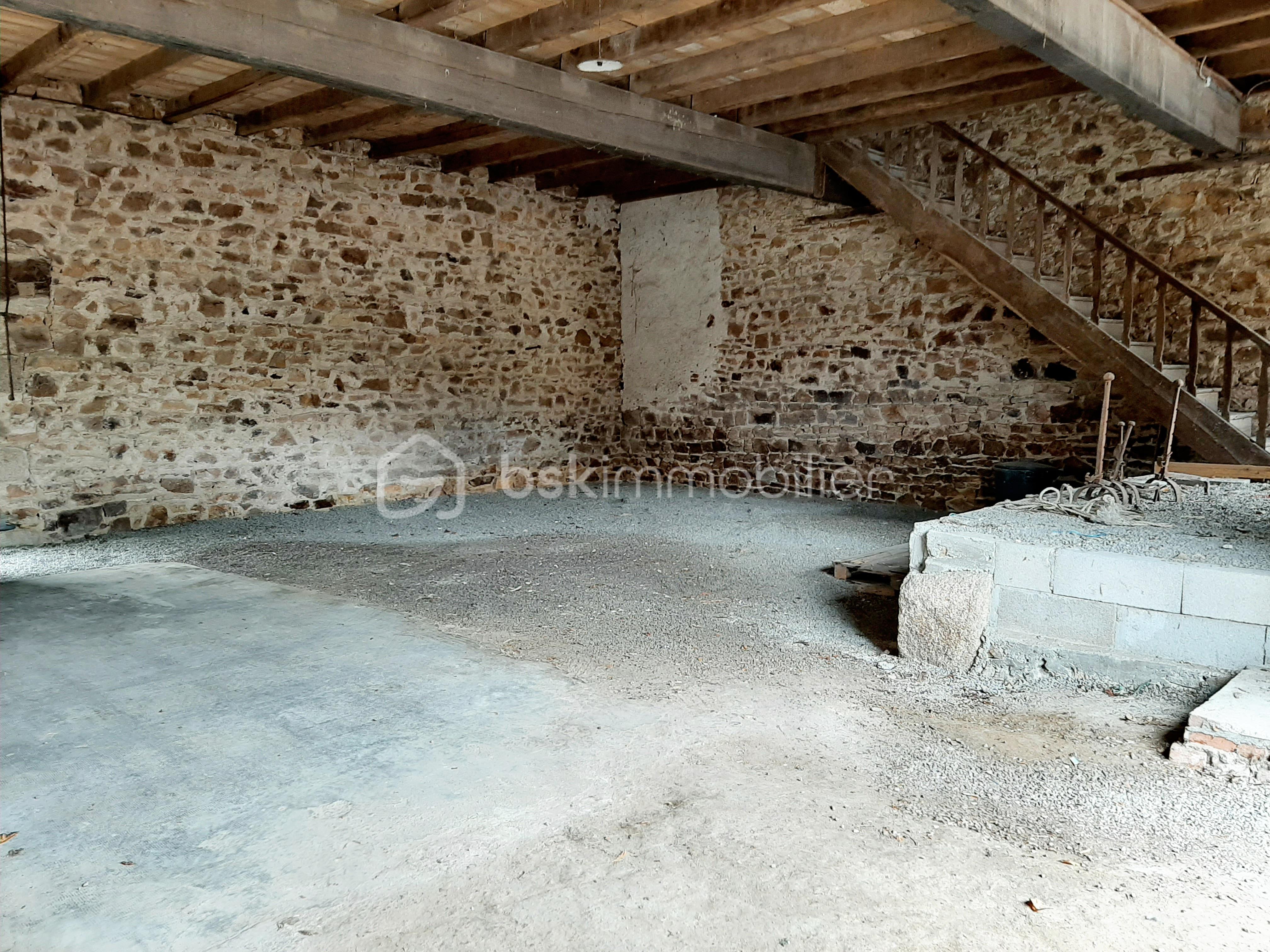 Maison en pierre de 178 m² - 20250807_073046.jpg